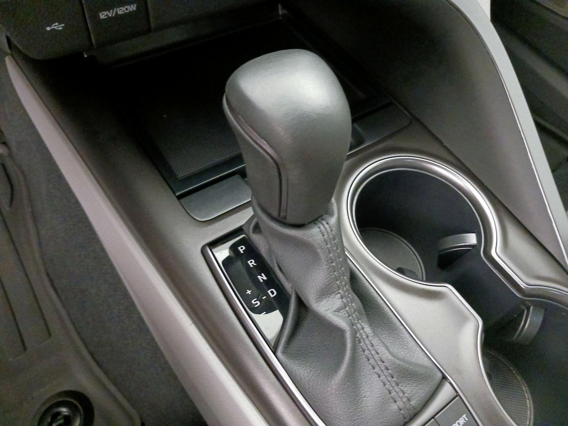 Thumbnail: 2024 Toyota Camry - 17