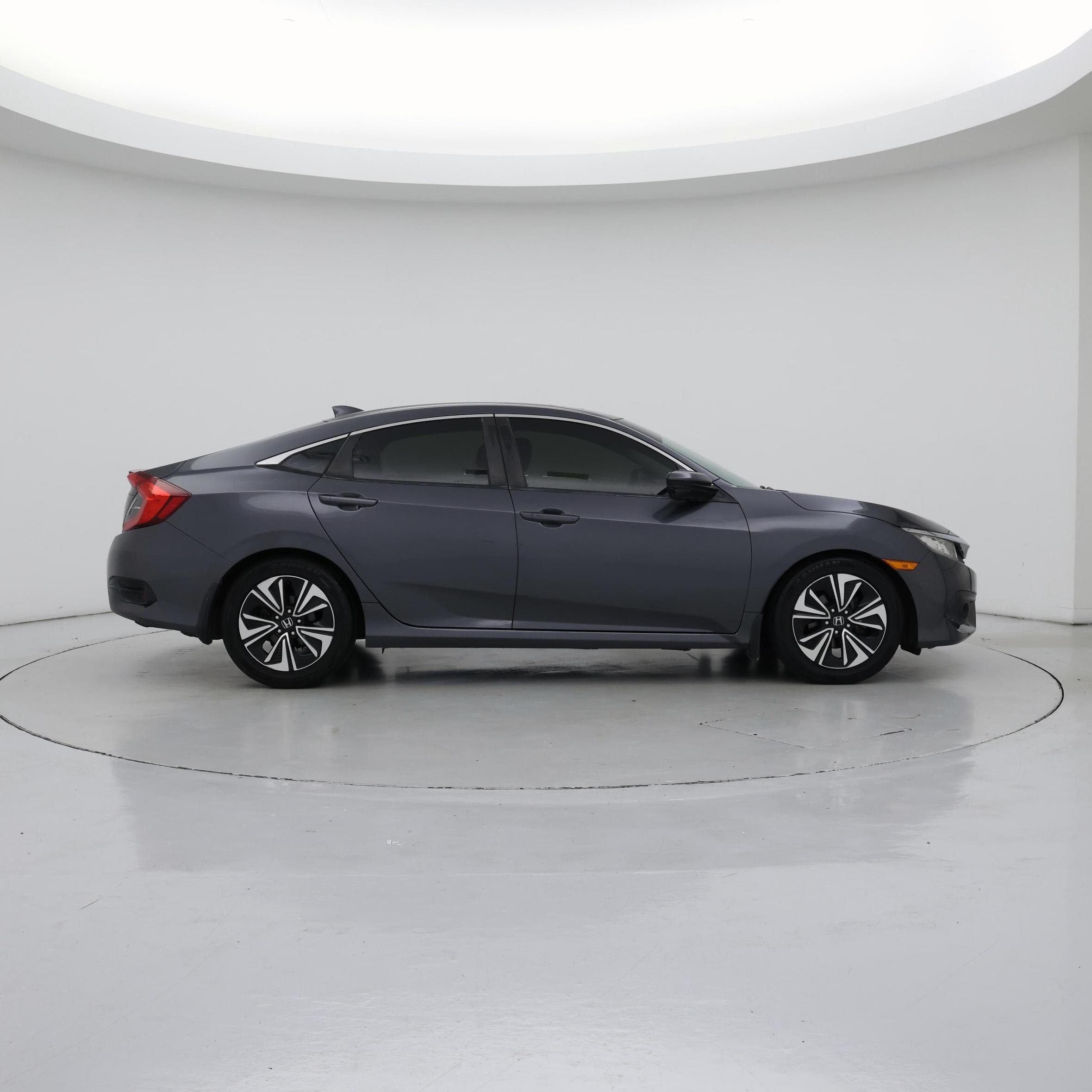 Thumbnail: 2018 Honda Civic - 7