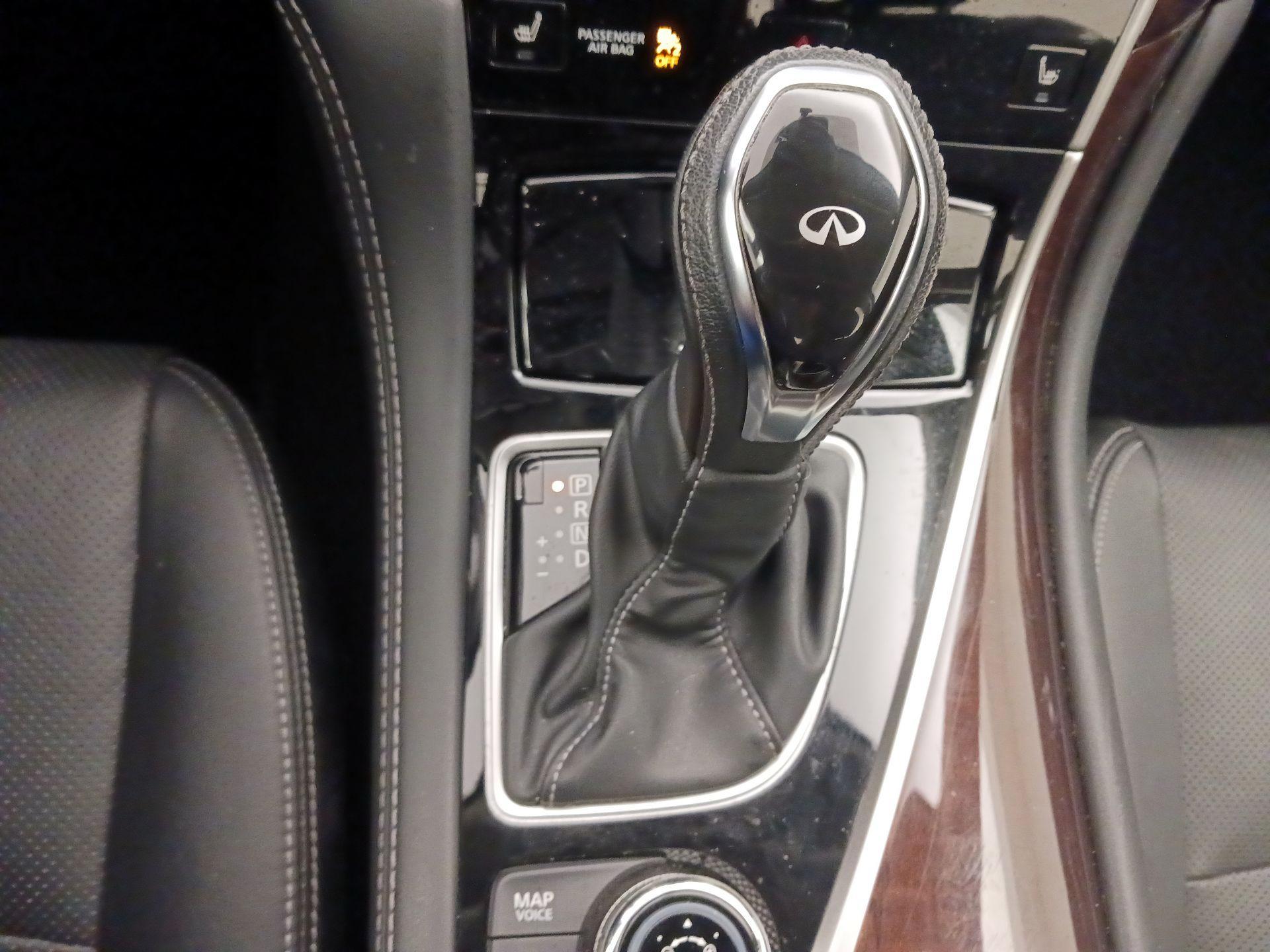 Thumbnail: 2018 INFINITI Q50 - 18