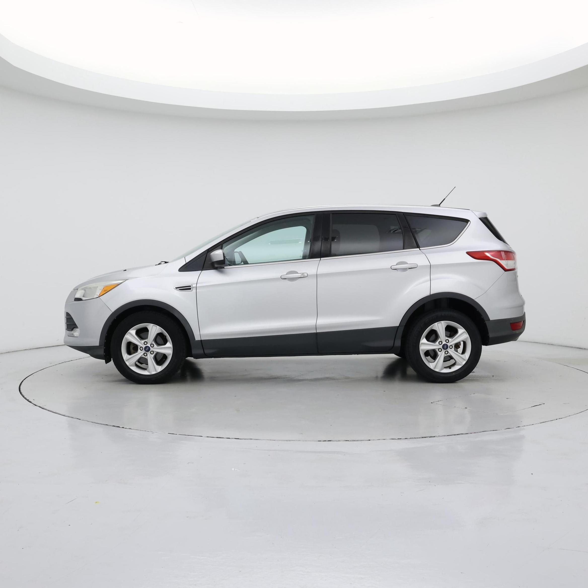 Thumbnail: 2014 Ford Escape - 3
