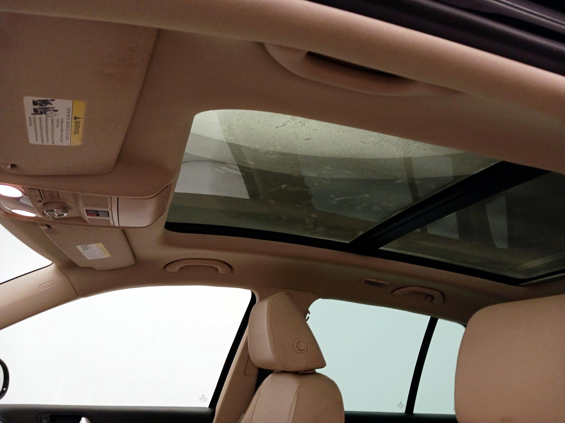 Thumbnail: 2014 Volkswagen Tiguan - 20