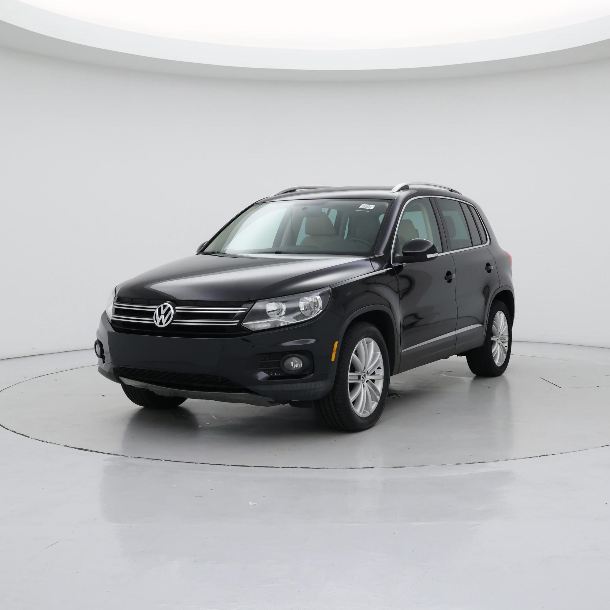 Thumbnail: 2014 Volkswagen Tiguan - 4