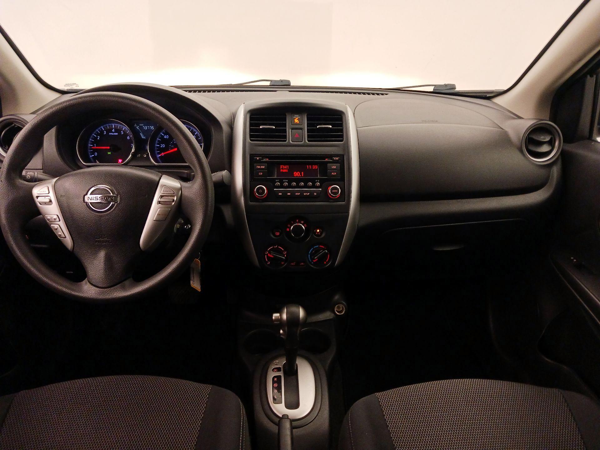 Thumbnail: 2017 Nissan Versa - 9