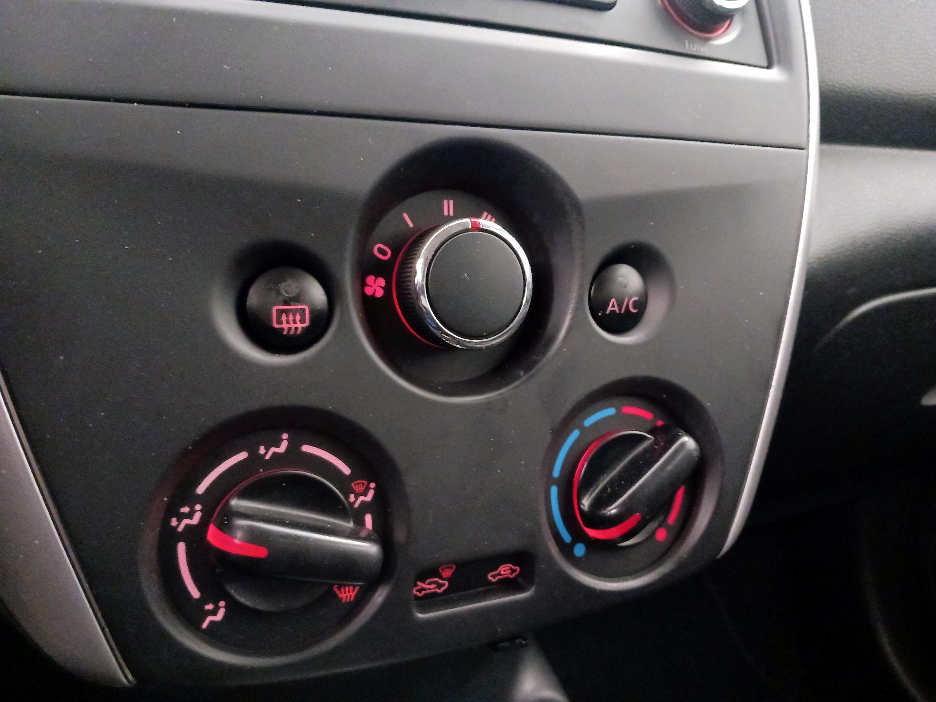 Thumbnail: 2017 Nissan Versa - 15
