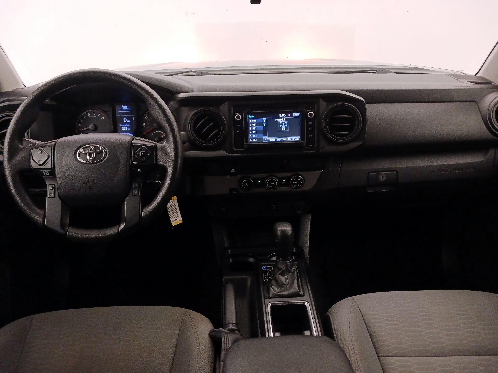 Thumbnail: 2018 Toyota Tacoma - 9