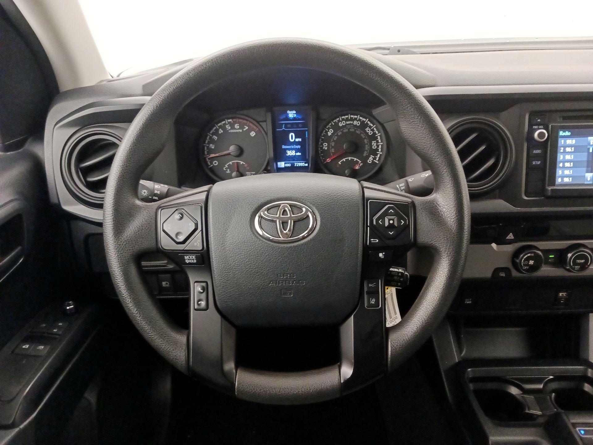 Thumbnail: 2018 Toyota Tacoma - 10