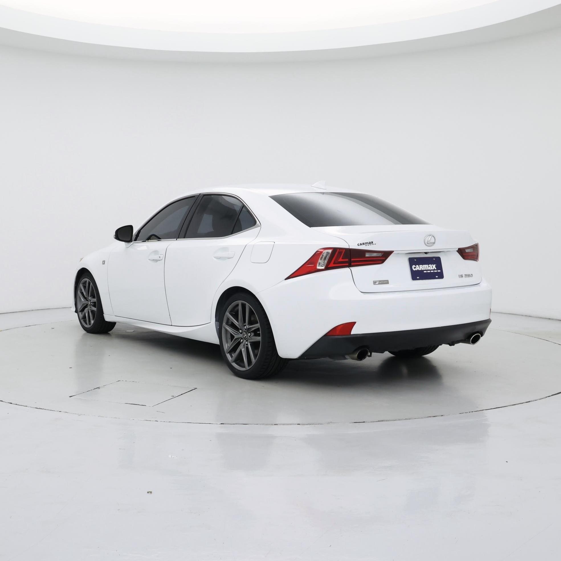 Thumbnail: 2015 Lexus IS - 2