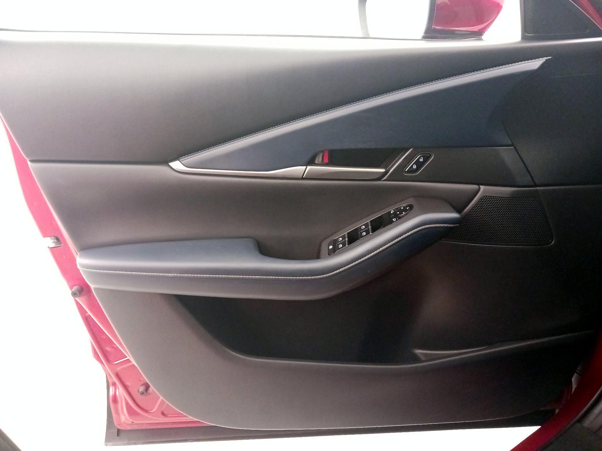 Thumbnail: 2020 Mazda CX-30 - 10