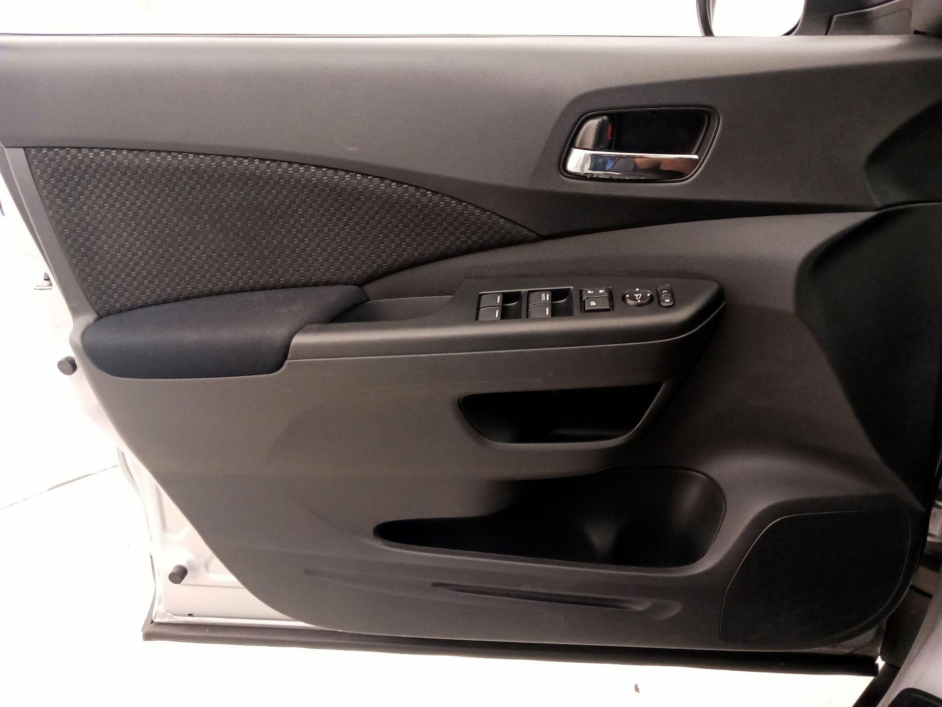 Thumbnail: 2016 Honda CR-V - 12