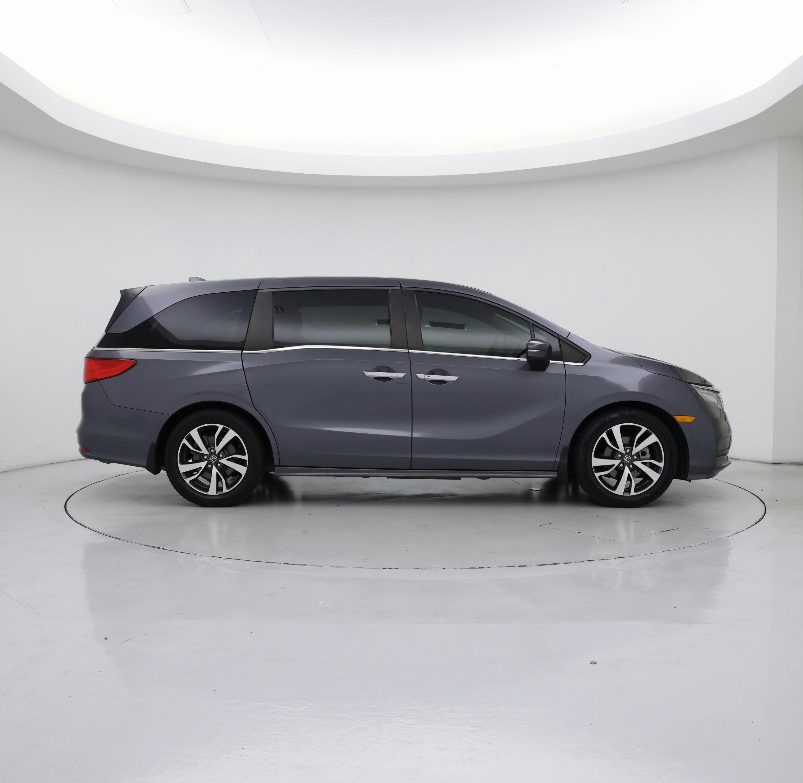 Thumbnail: 2021 Honda Odyssey - 7