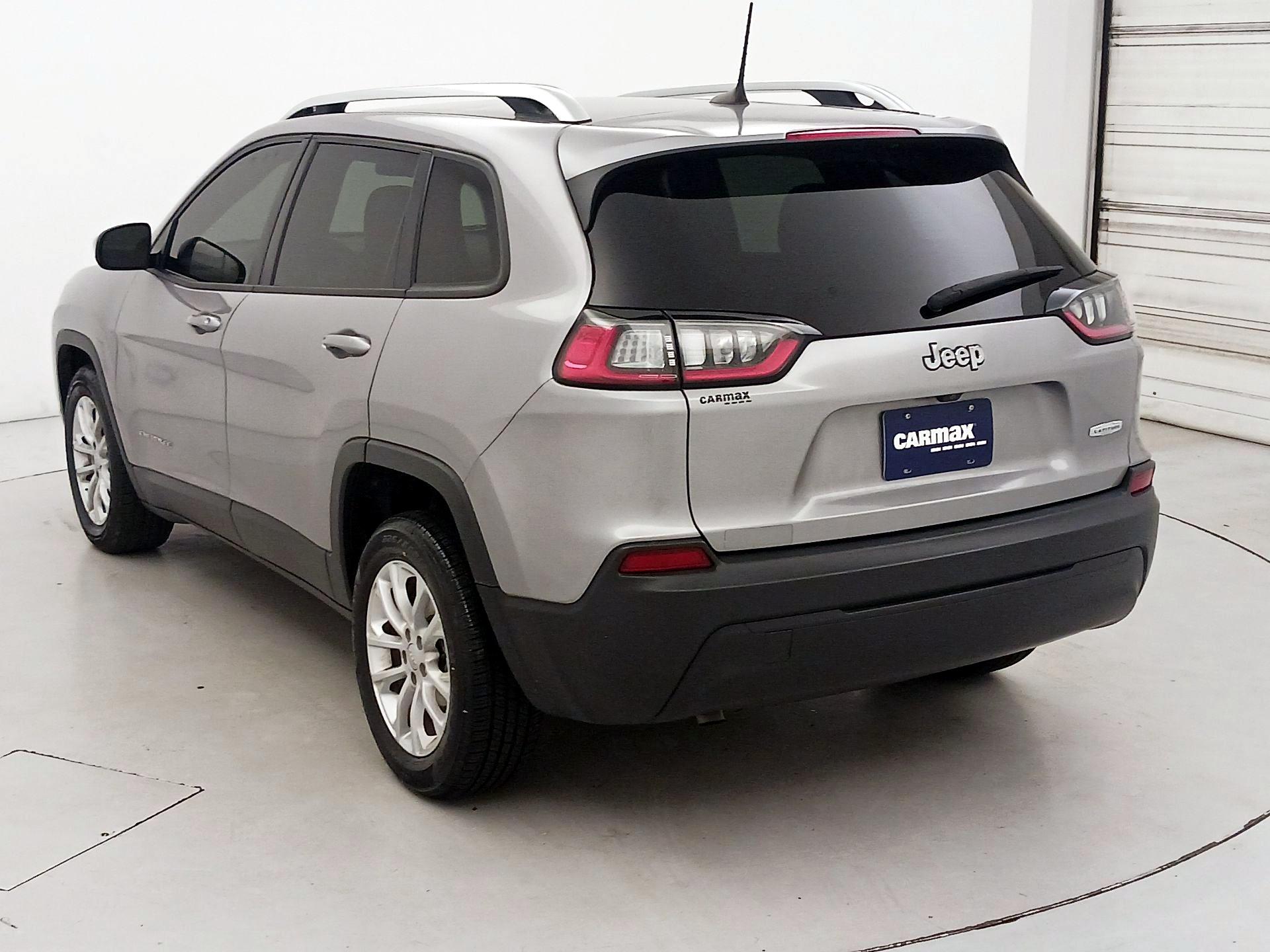 Thumbnail: 2020 Jeep Cherokee - 7