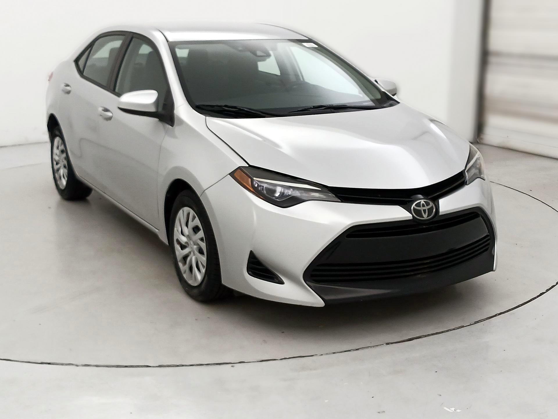Thumbnail: 2018 Toyota Corolla - 1