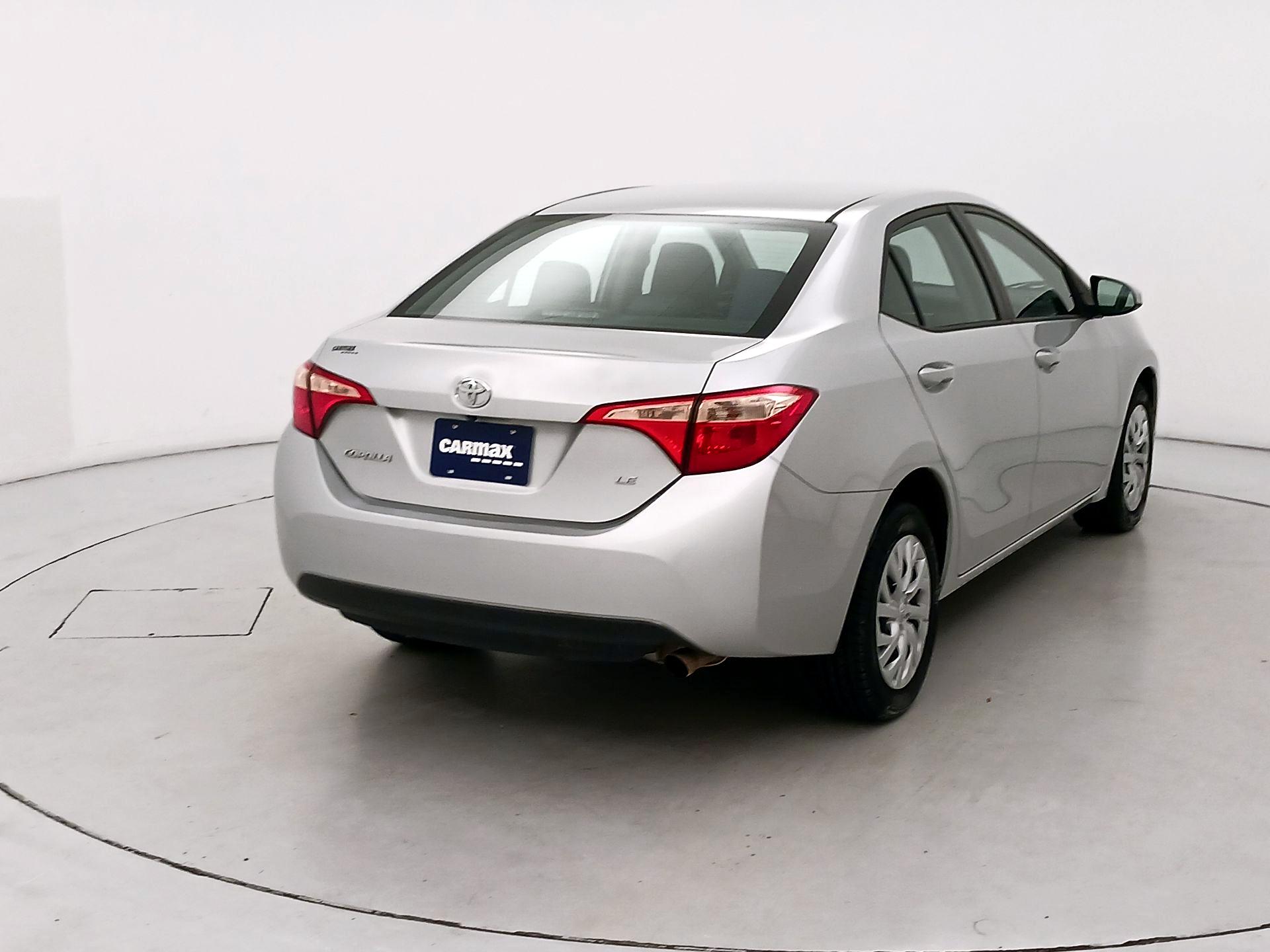 Thumbnail: 2018 Toyota Corolla - 5
