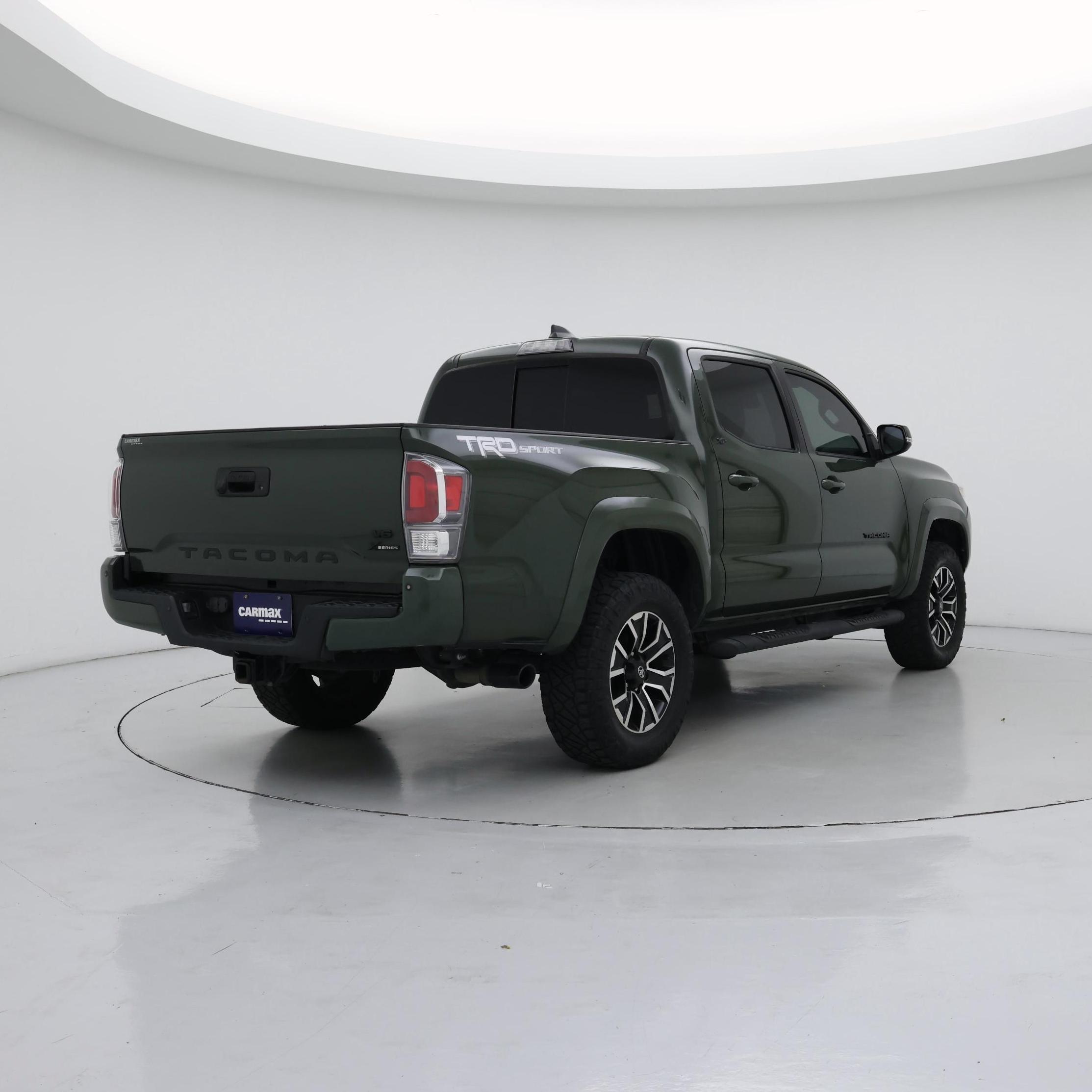 Thumbnail: 2021 Toyota Tacoma - 8