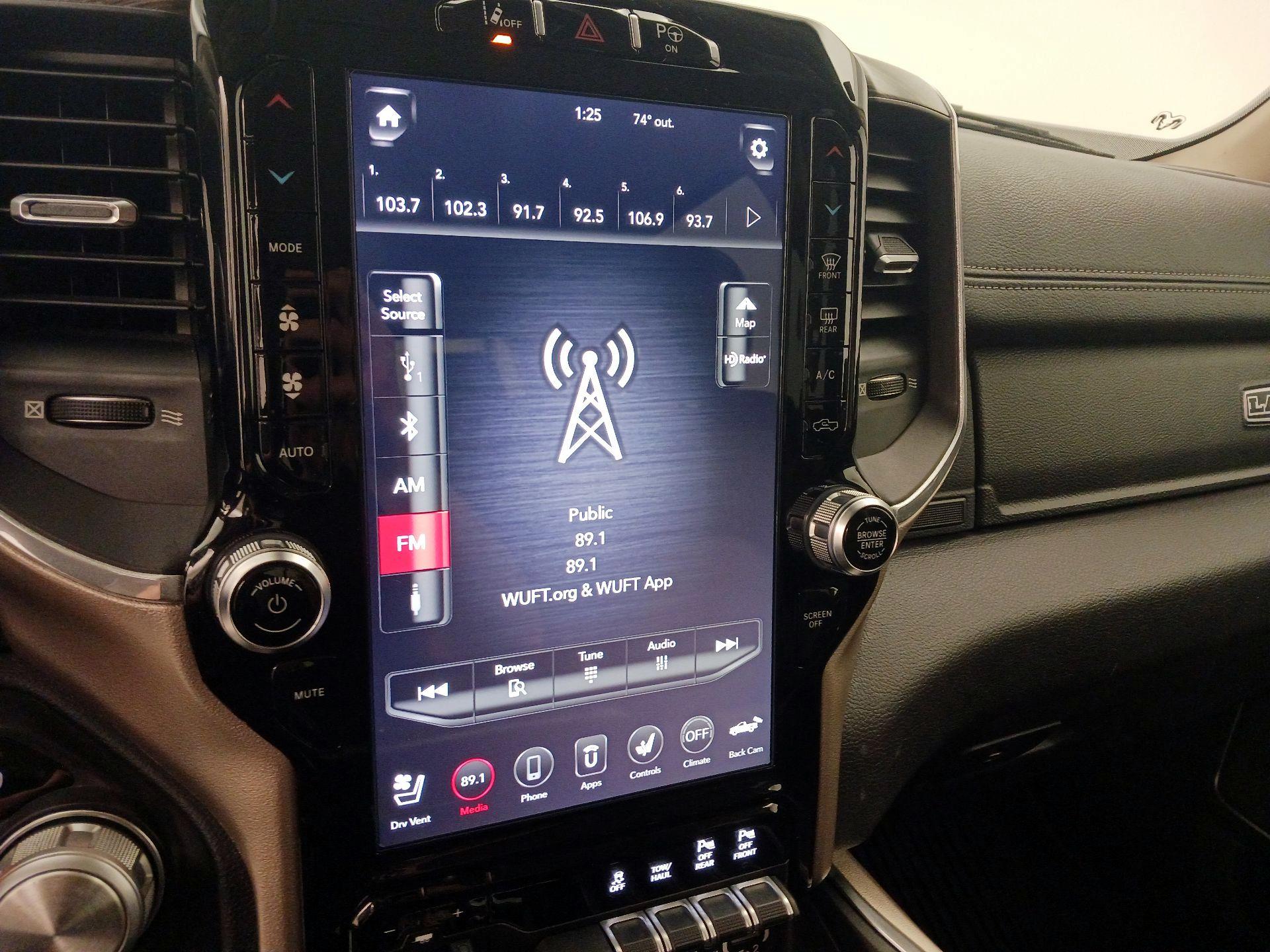 Thumbnail: 2019 RAM 1500 - 15