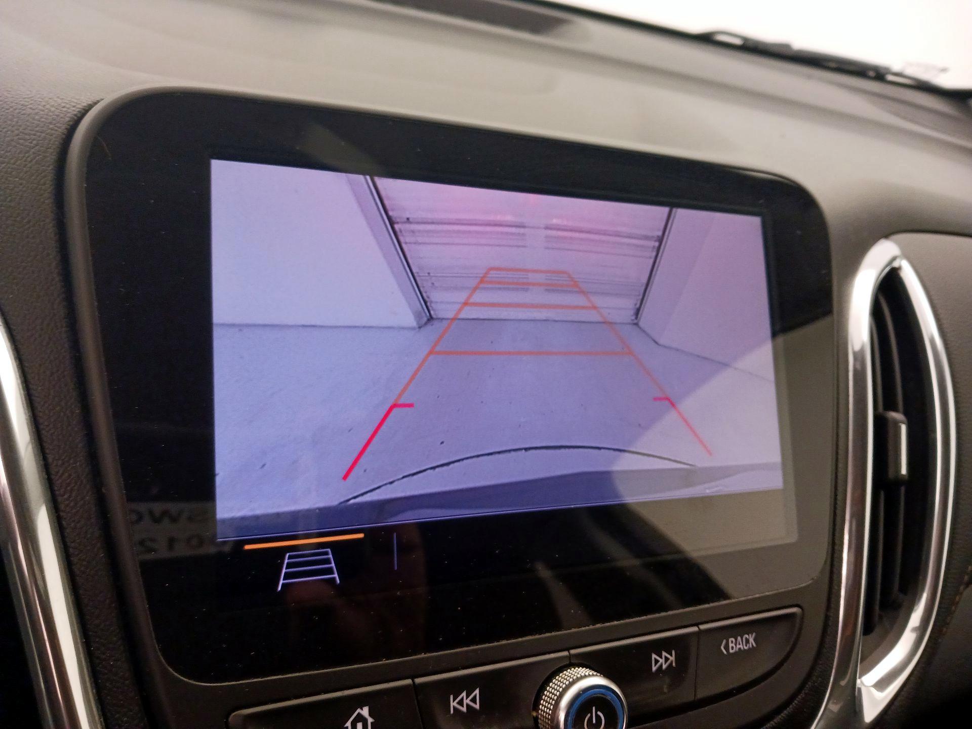 Thumbnail: 2019 Chevrolet Equinox - 14