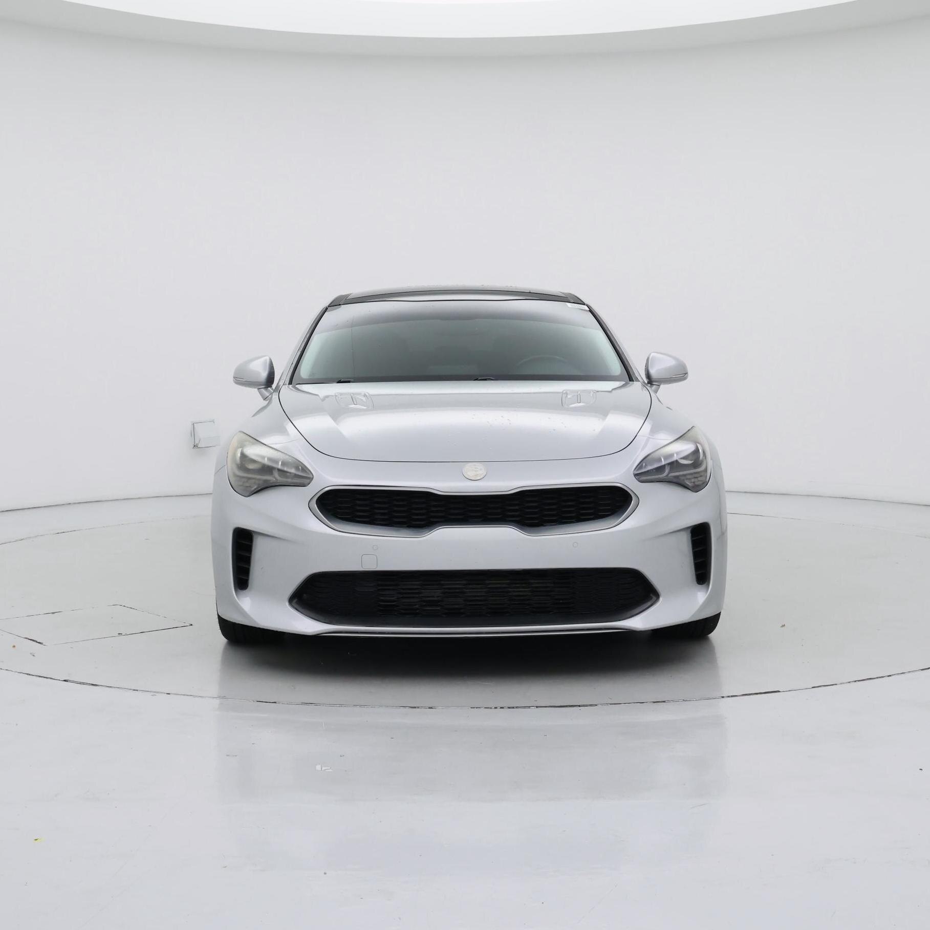 Thumbnail: 2018 Kia Stinger - 5