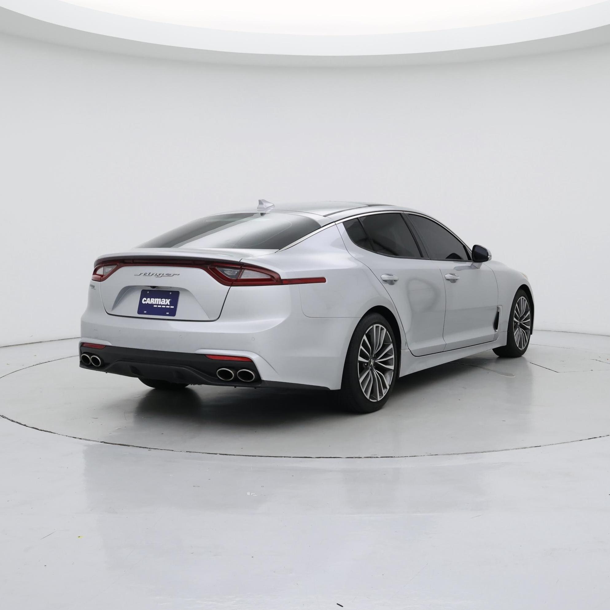 Thumbnail: 2018 Kia Stinger - 8