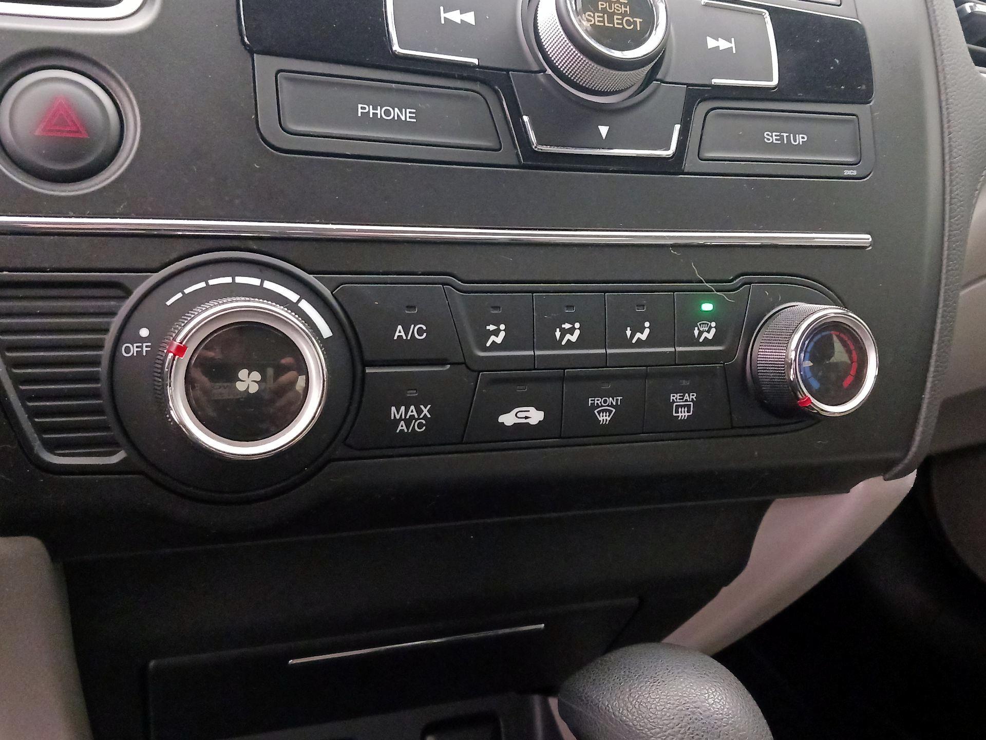 Thumbnail: 2014 Honda Civic - 16