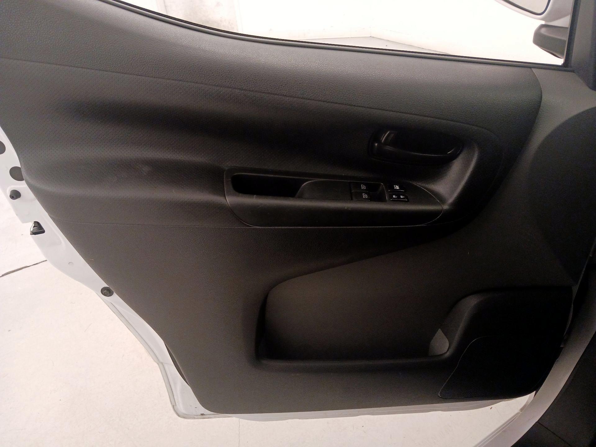 Thumbnail: 2018 Nissan NV200 - 12