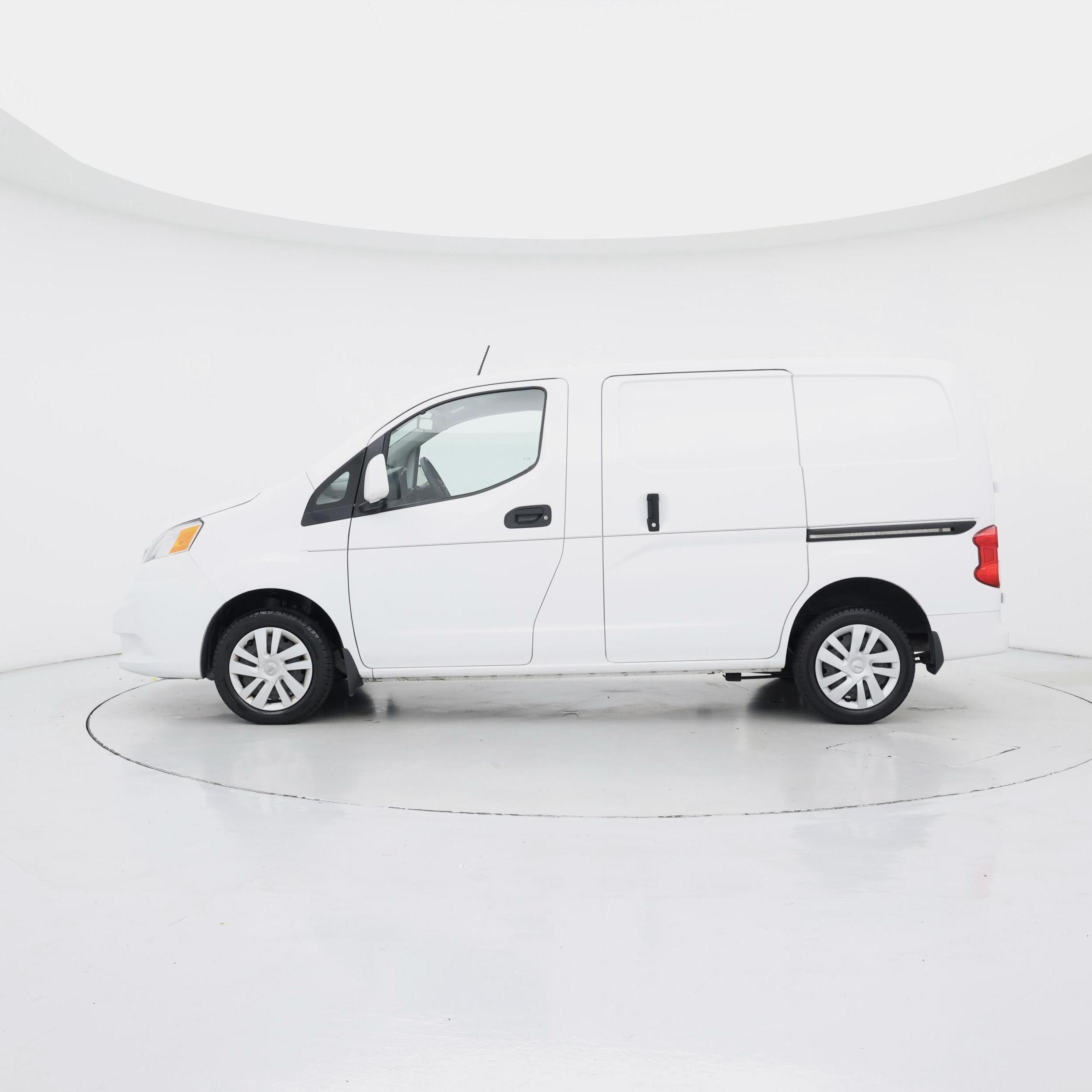 Thumbnail: 2018 Nissan NV200 - 3