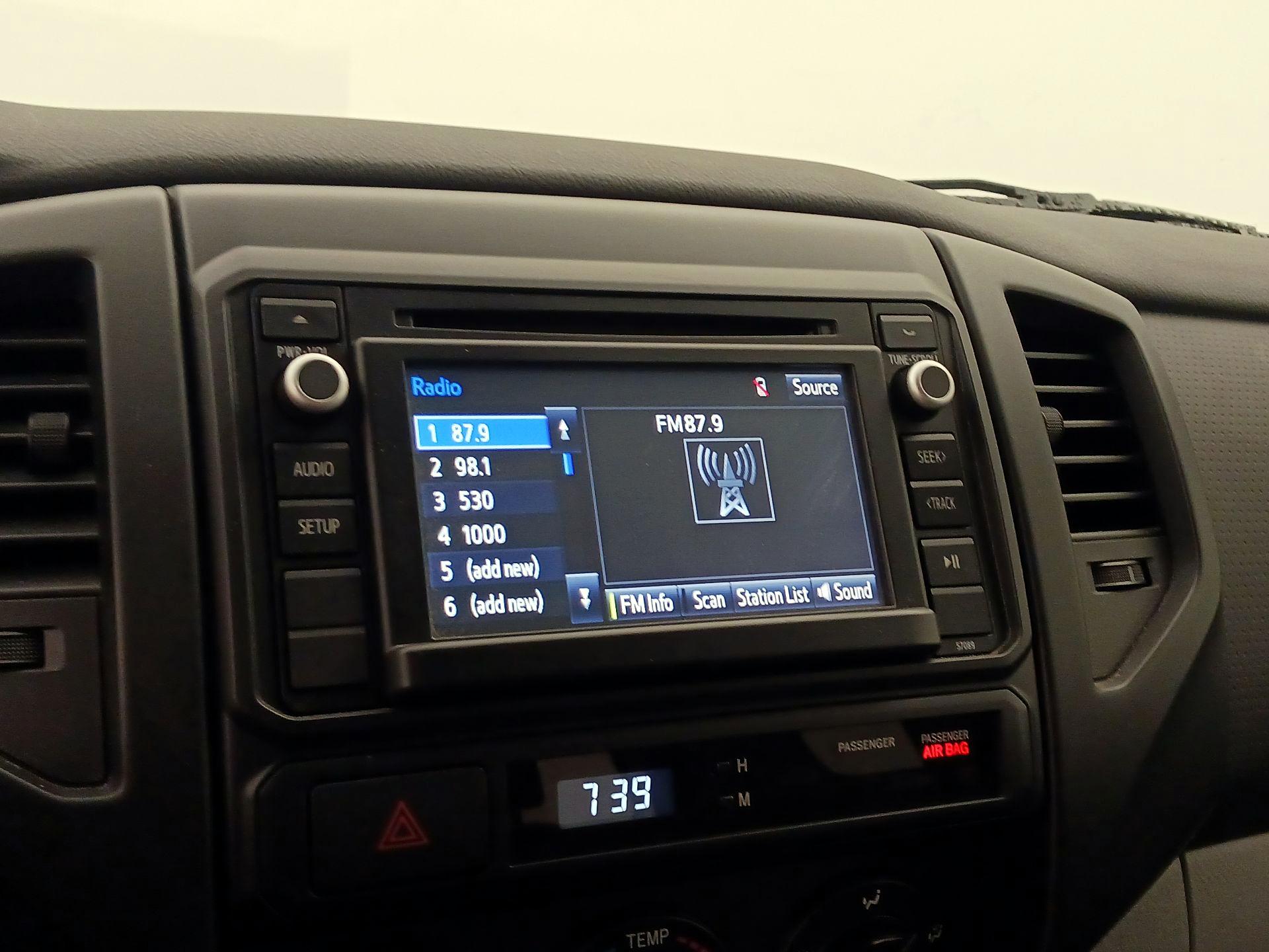 Thumbnail: 2014 Toyota Tacoma - 14