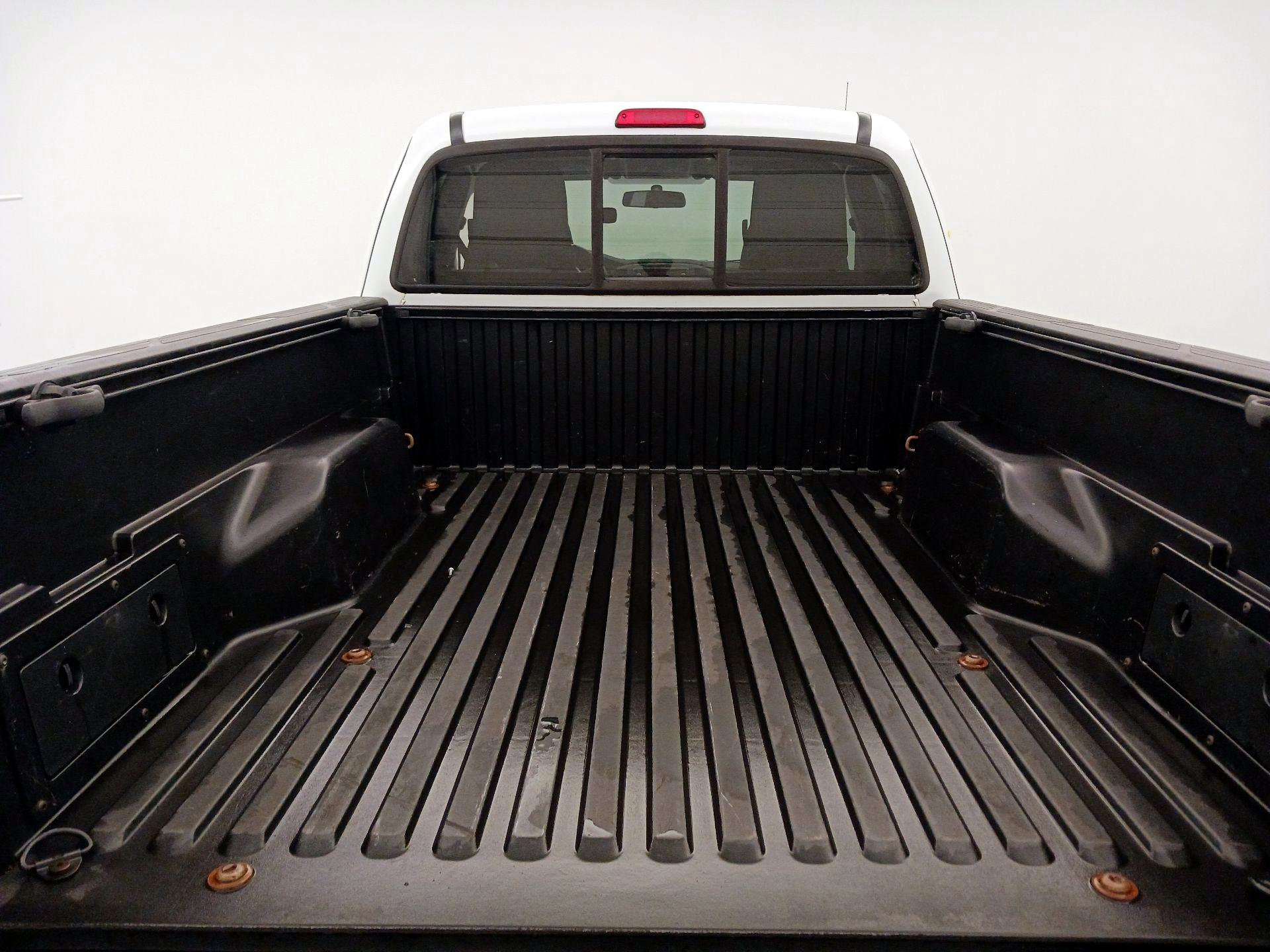 Thumbnail: 2014 Toyota Tacoma - 19