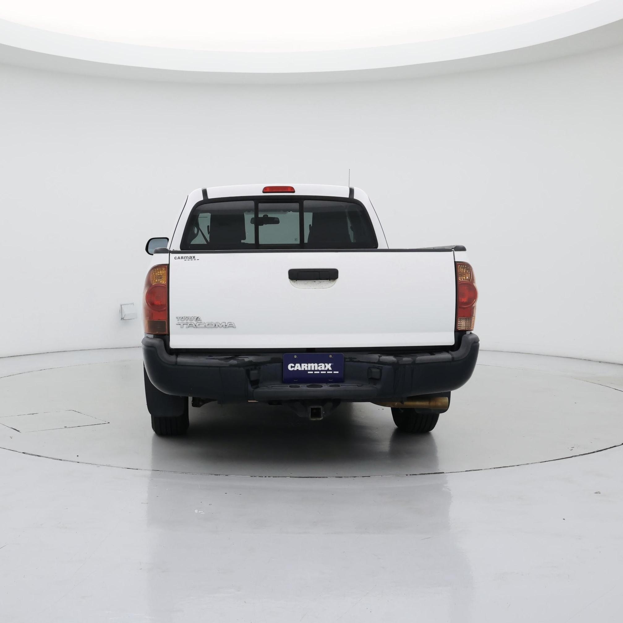 Thumbnail: 2014 Toyota Tacoma - 6
