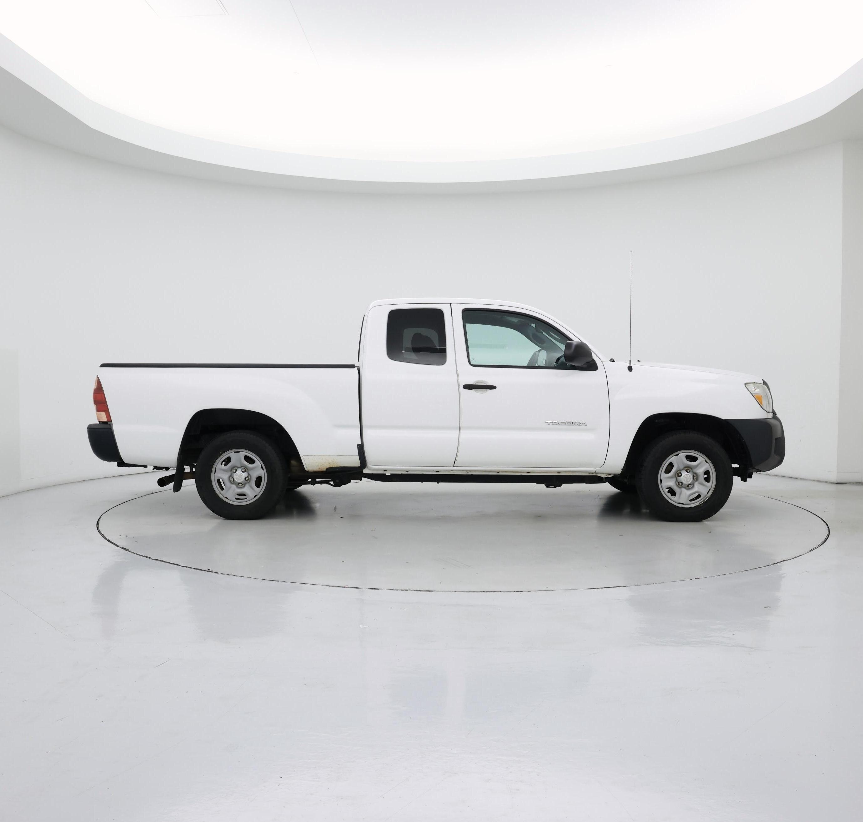 Thumbnail: 2014 Toyota Tacoma - 7
