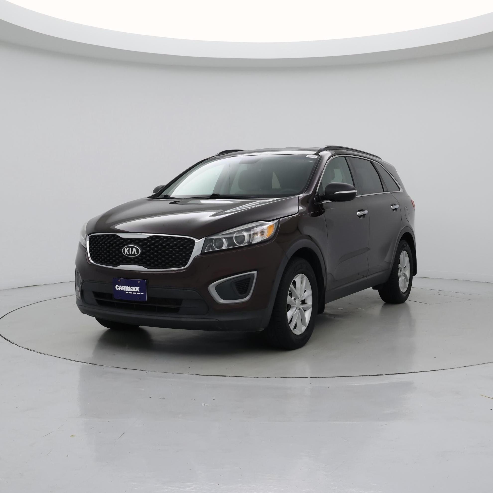Thumbnail: 2016 Kia Sorento - 4