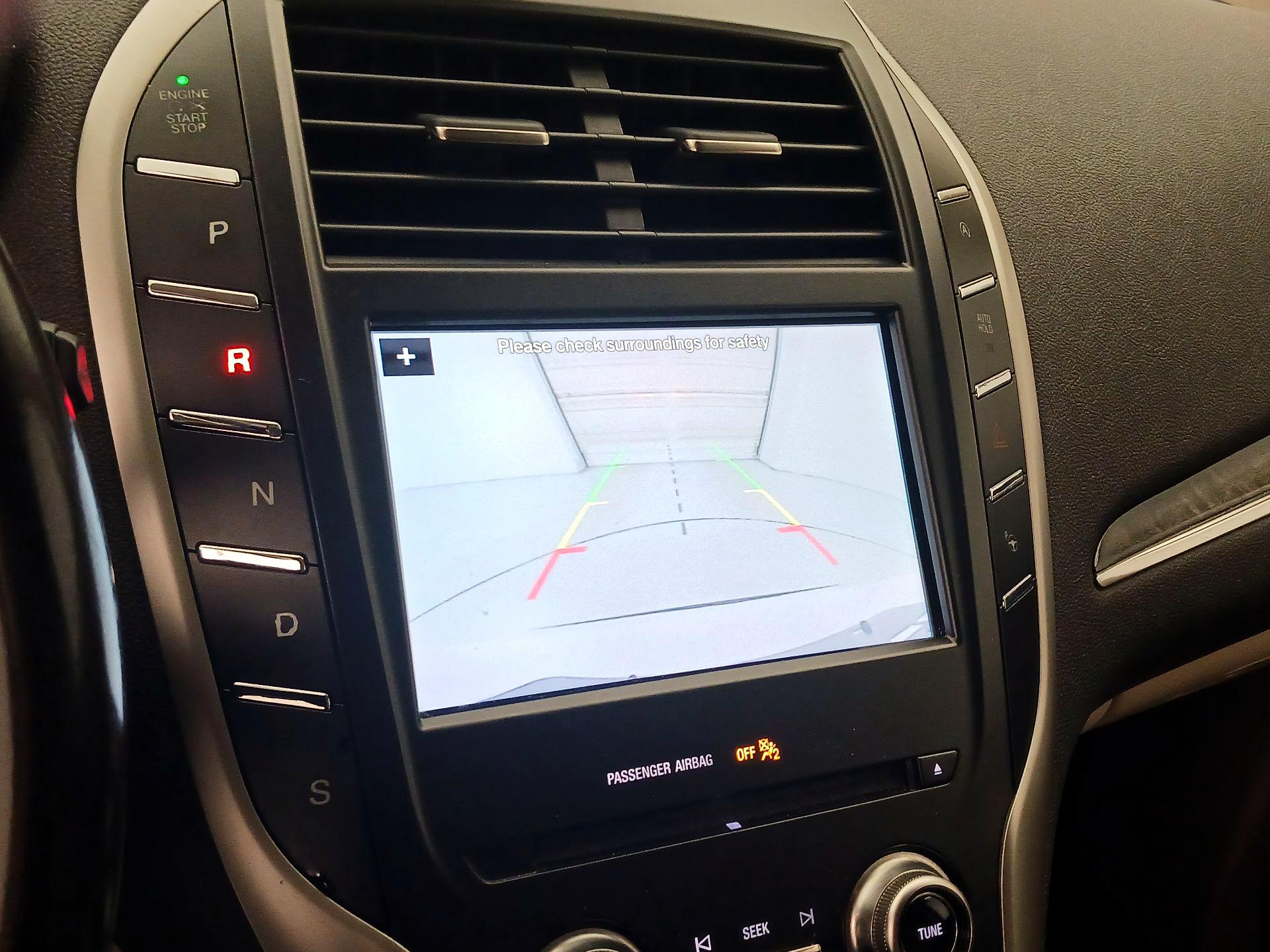 Thumbnail: 2019 Lincoln MKC - 15