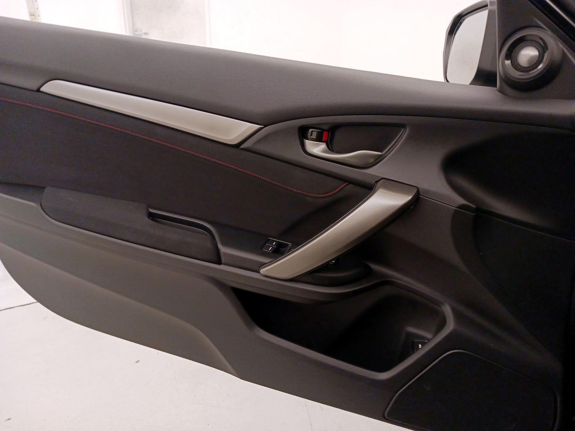 Thumbnail: 2018 Honda Civic - 12
