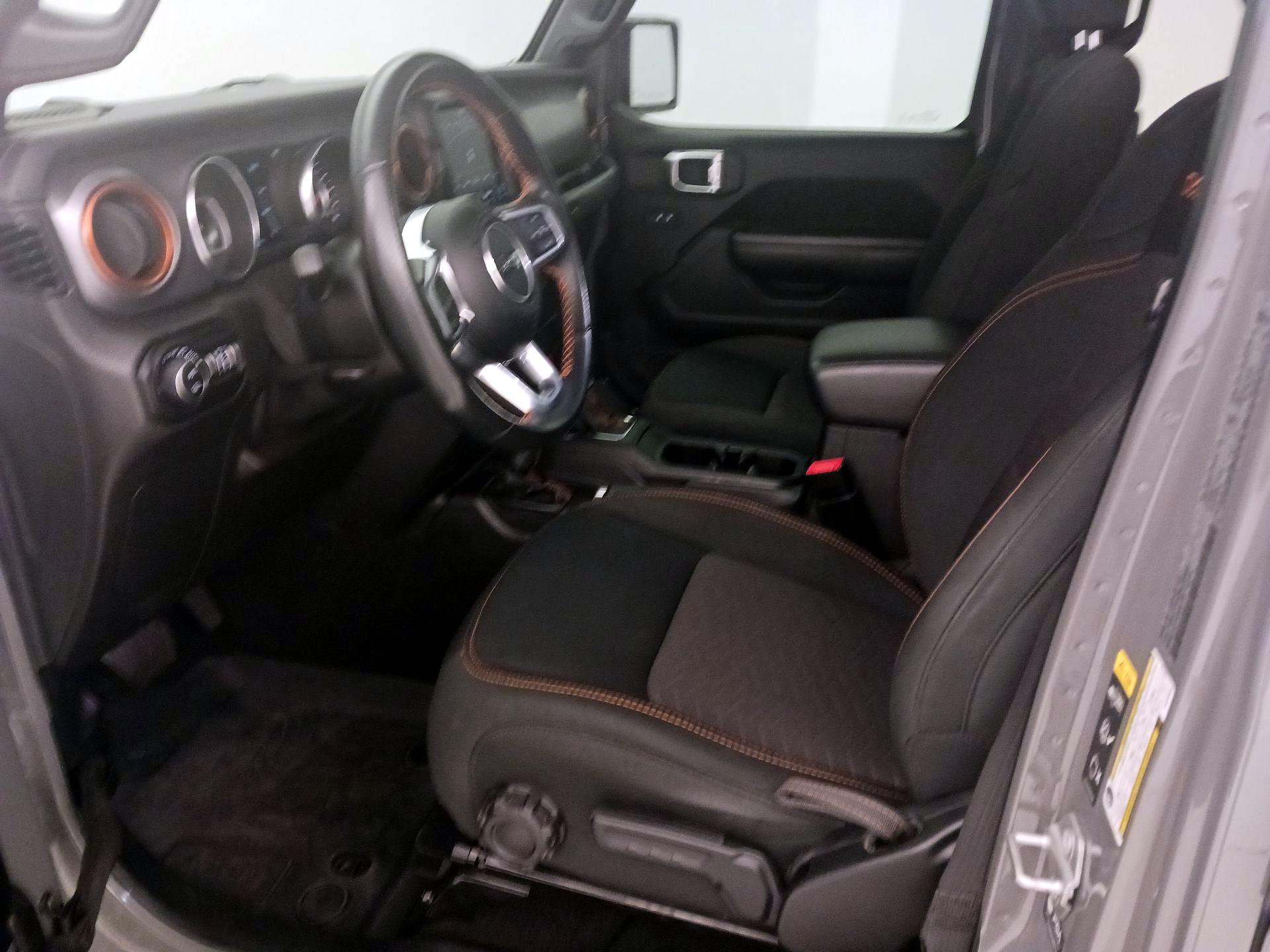 Thumbnail: 2021 Jeep Gladiator - 11