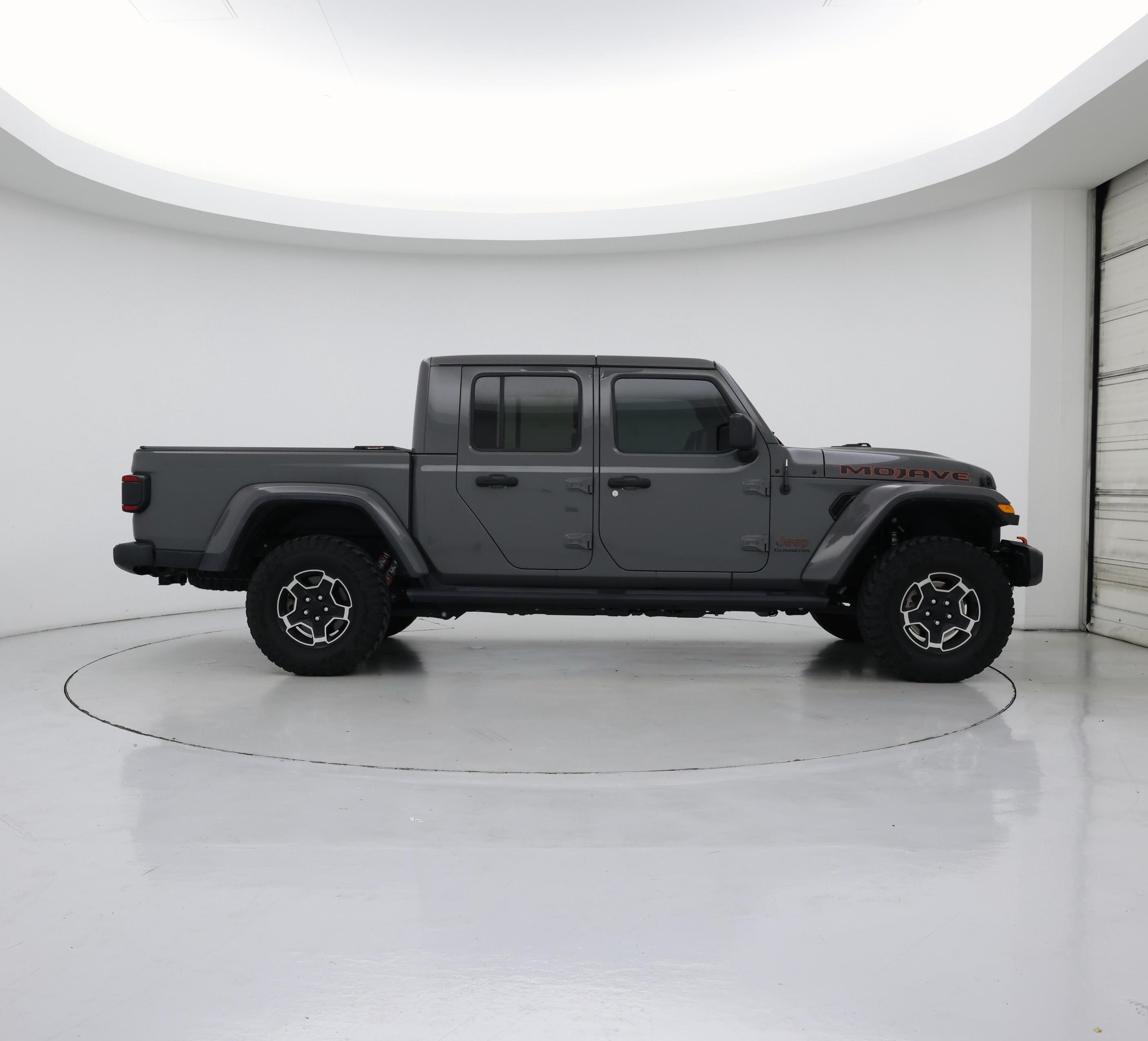Thumbnail: 2021 Jeep Gladiator - 7
