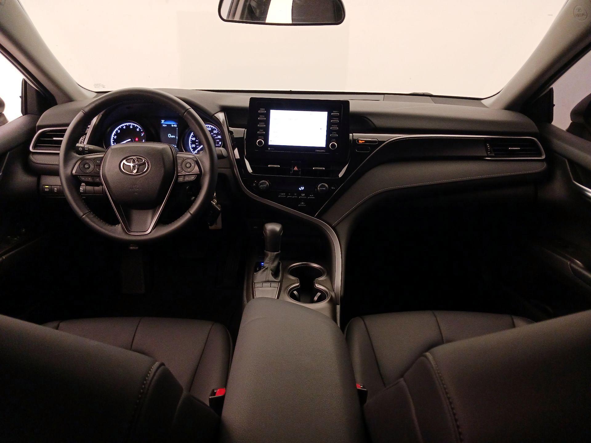 Thumbnail: 2023 Toyota Camry - 9