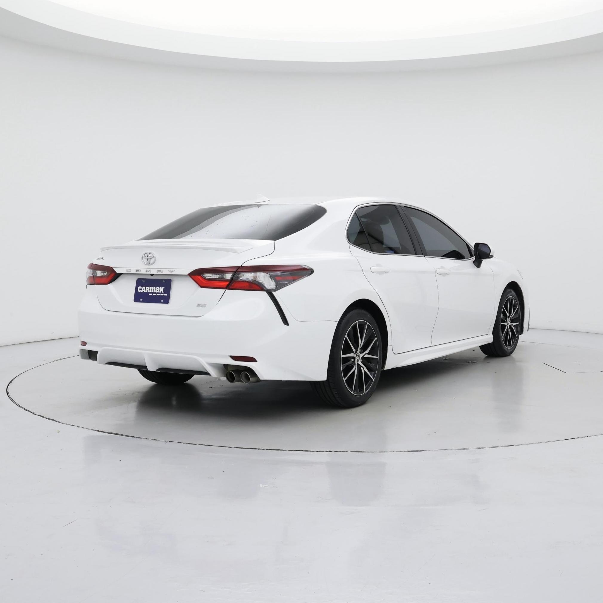 Thumbnail: 2023 Toyota Camry - 8