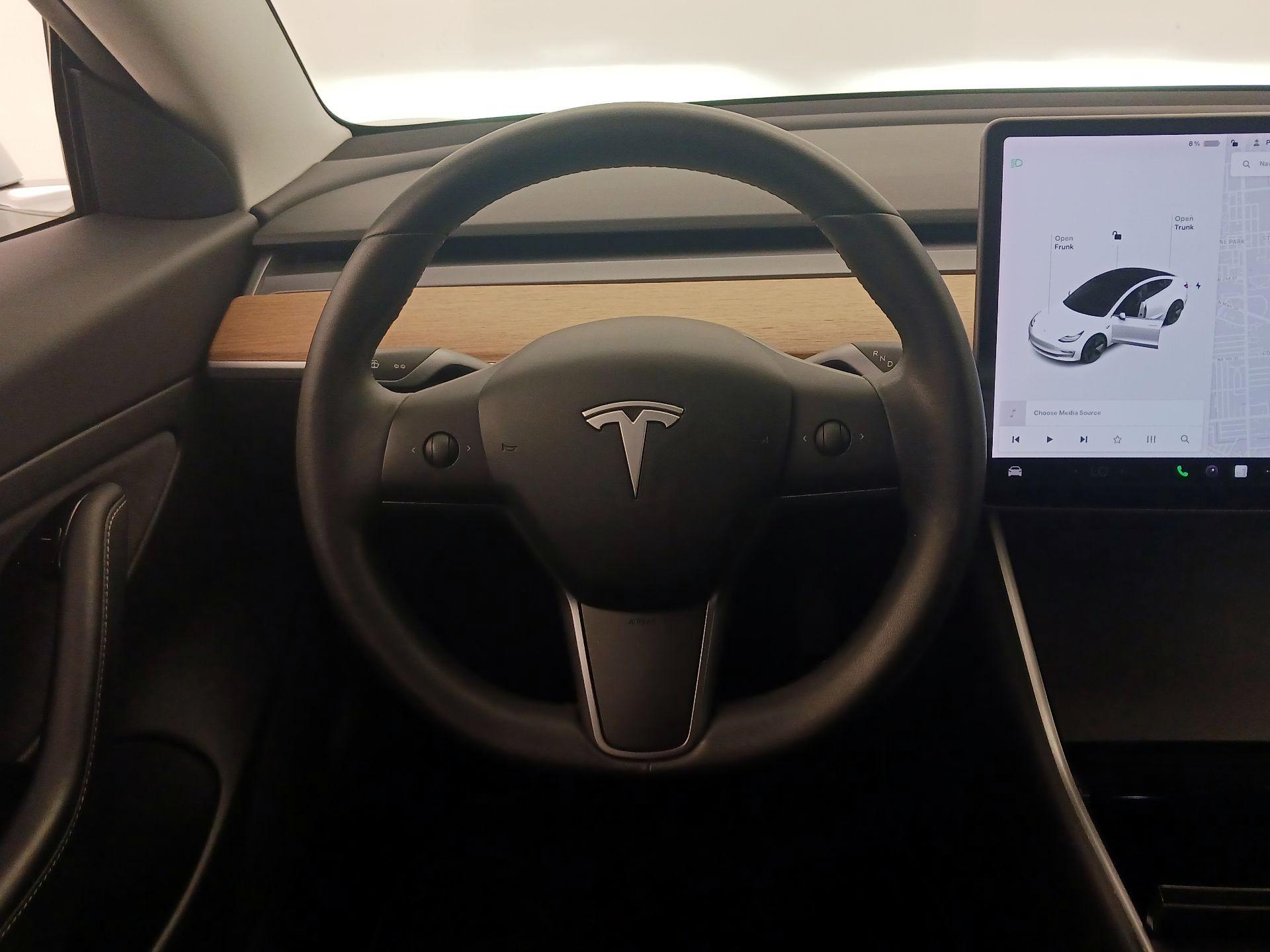 Thumbnail: 2020 Tesla Model 3 - 10