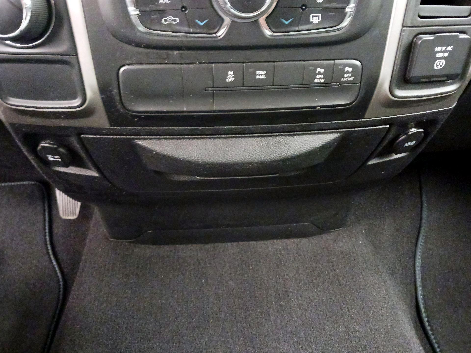 Thumbnail: 2017 RAM 1500 - 18