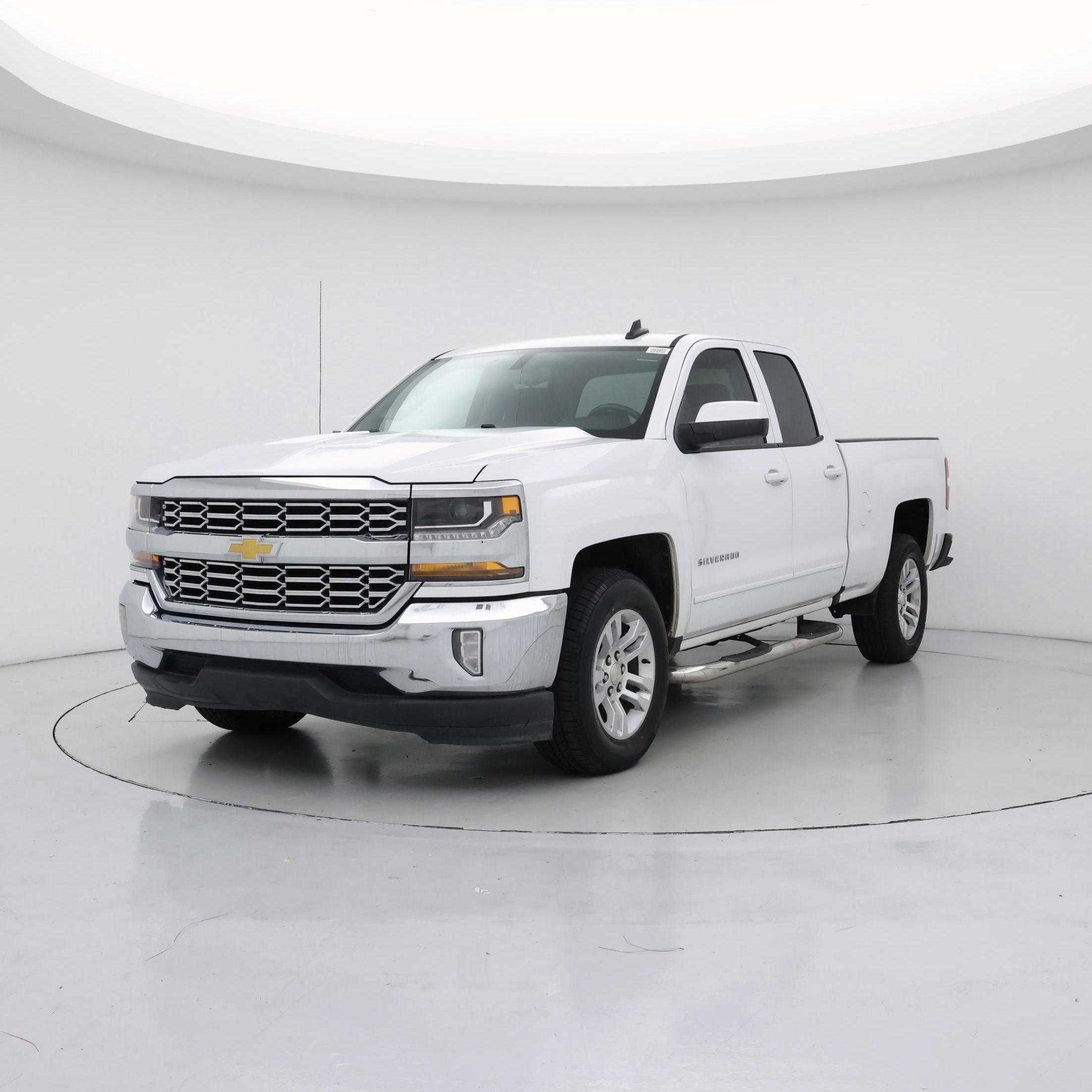 Thumbnail: 2017 Chevrolet Silverado 1500 - 4