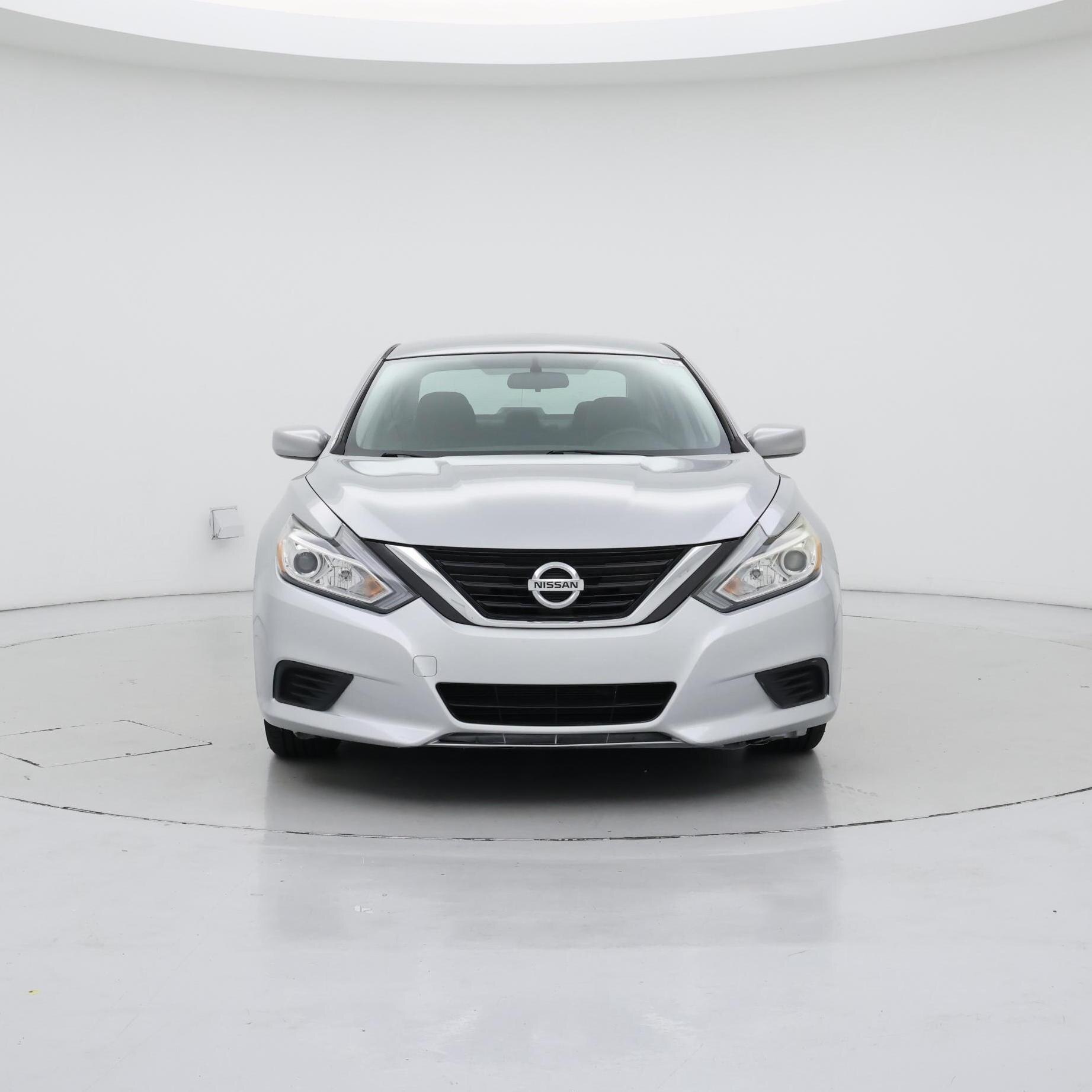 Thumbnail: 2016 Nissan Altima - 5