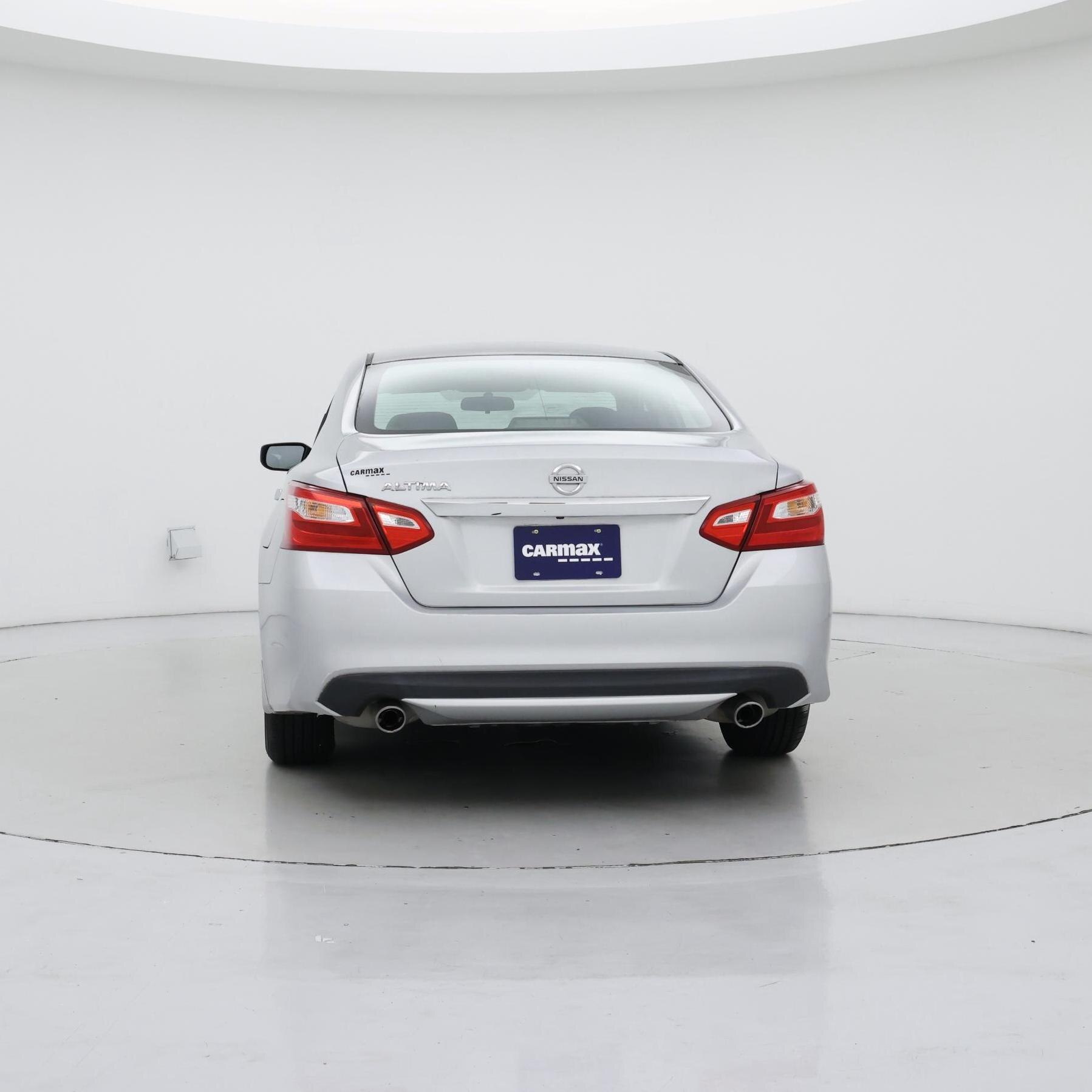 Thumbnail: 2016 Nissan Altima - 6