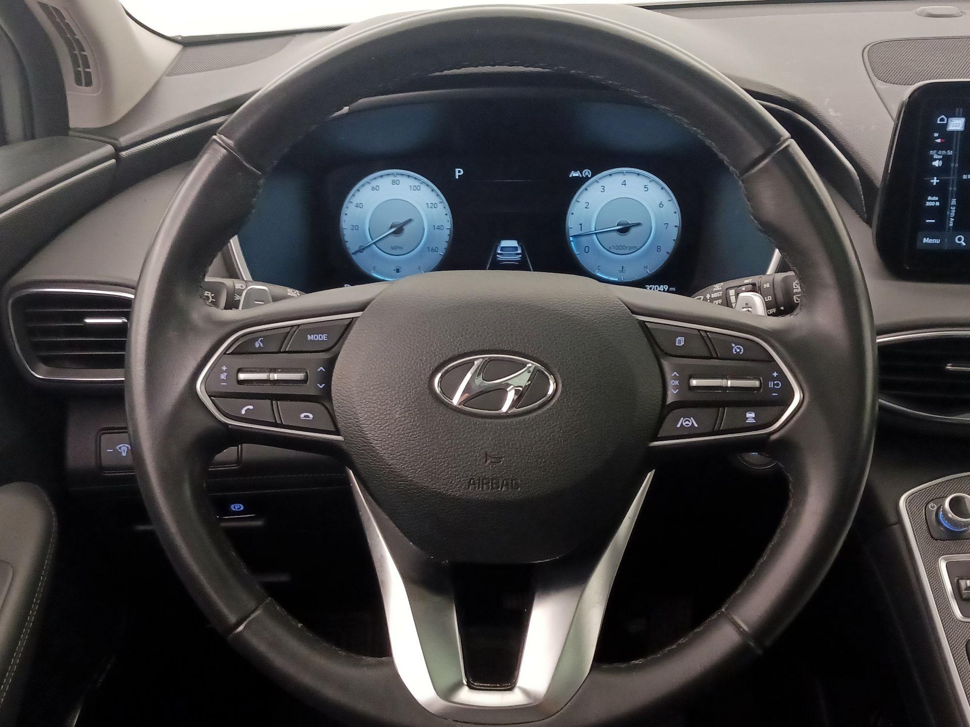 Thumbnail: 2022 Hyundai Santa Fe - 10