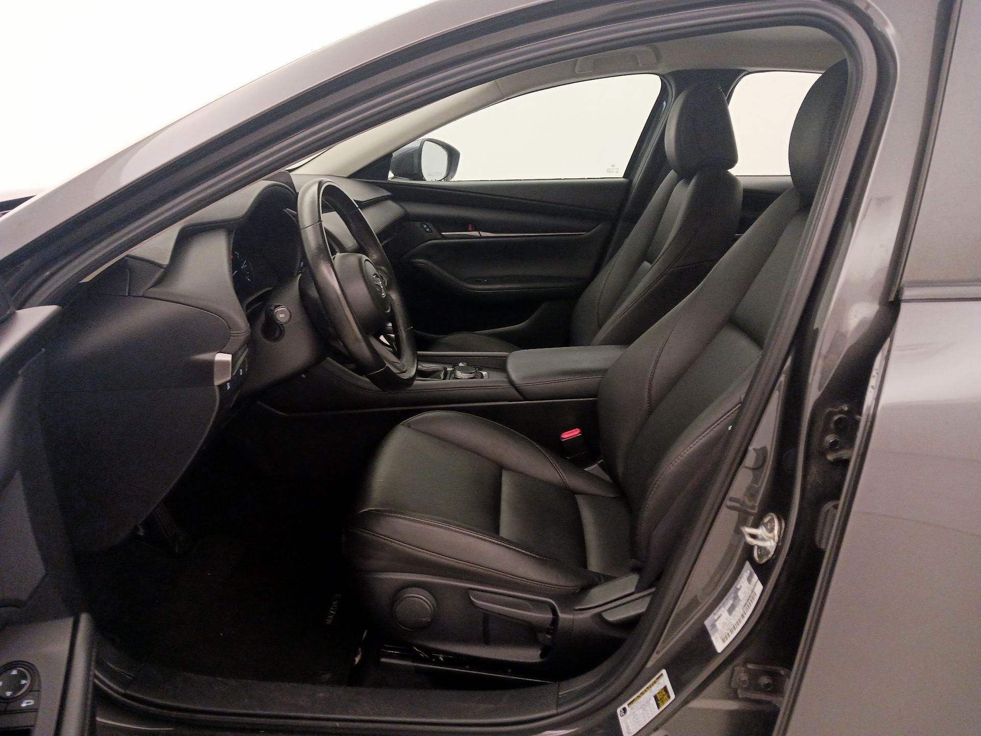 Thumbnail: 2021 Mazda Mazda3 - 11