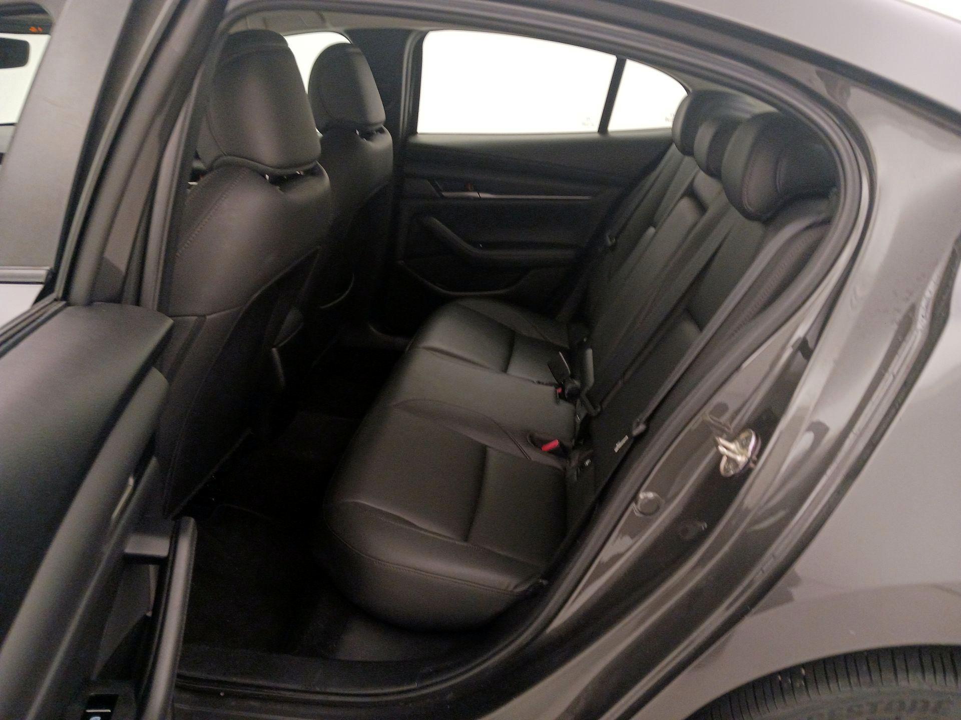 Thumbnail: 2021 Mazda Mazda3 - 19