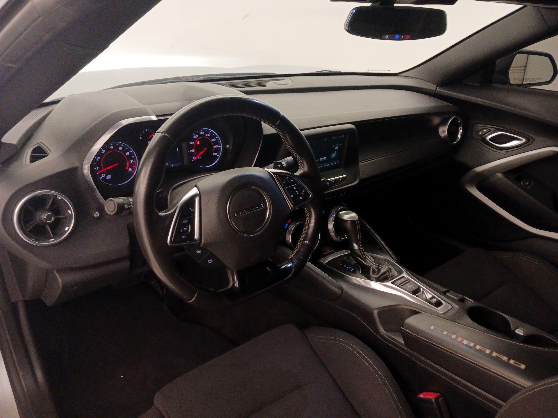Thumbnail: 2018 Chevrolet Camaro - 9