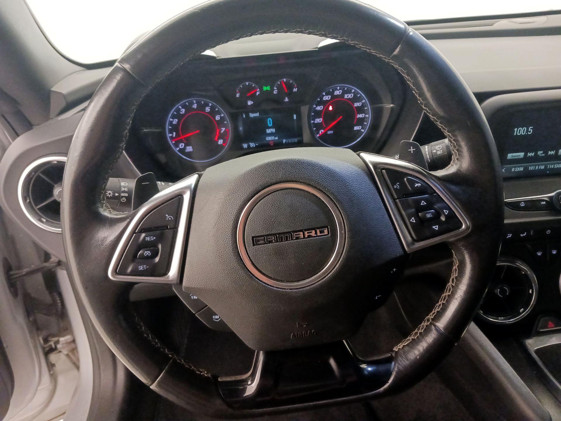 Thumbnail: 2018 Chevrolet Camaro - 10