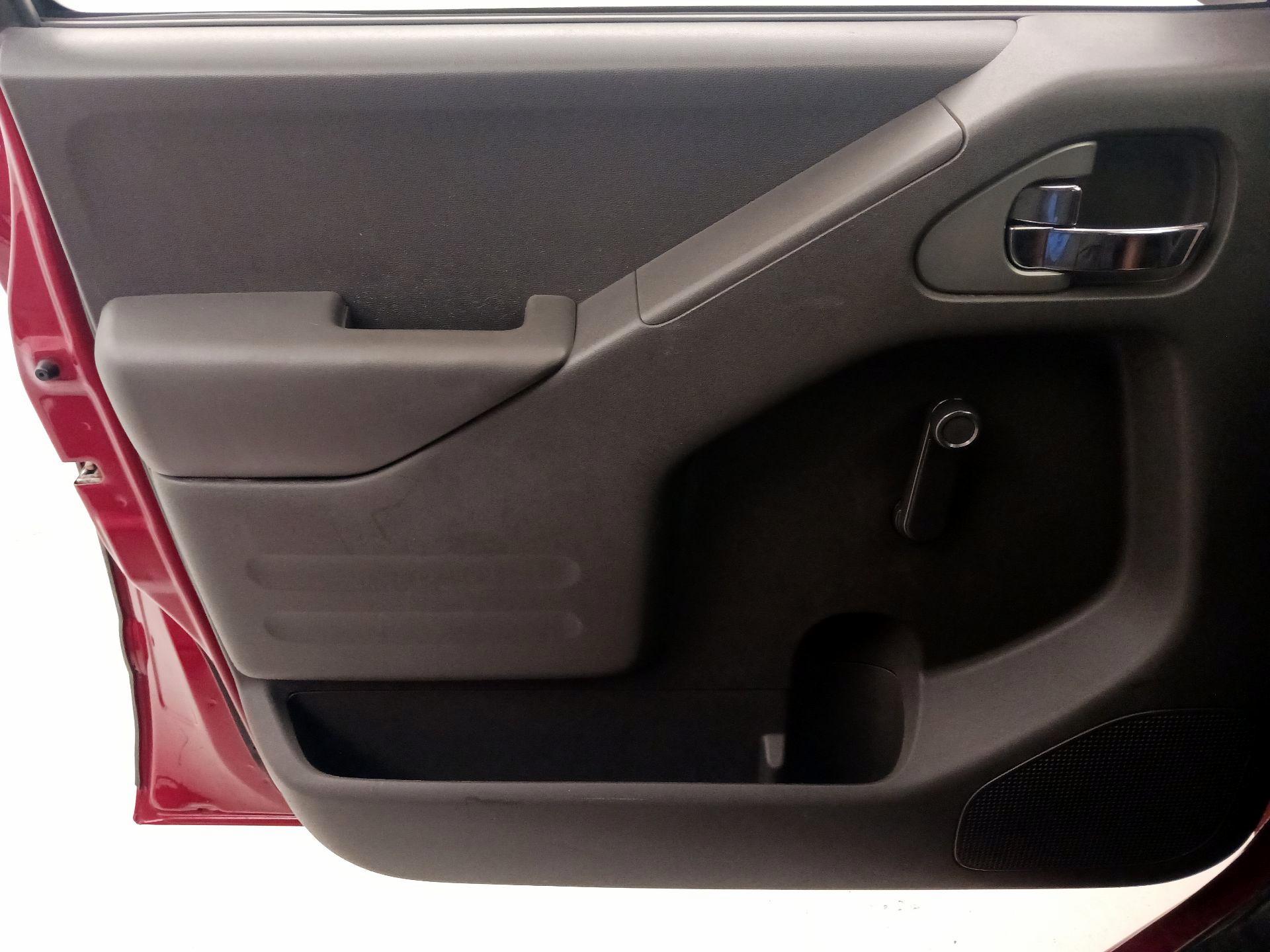 Thumbnail: 2016 Nissan Frontier - 12