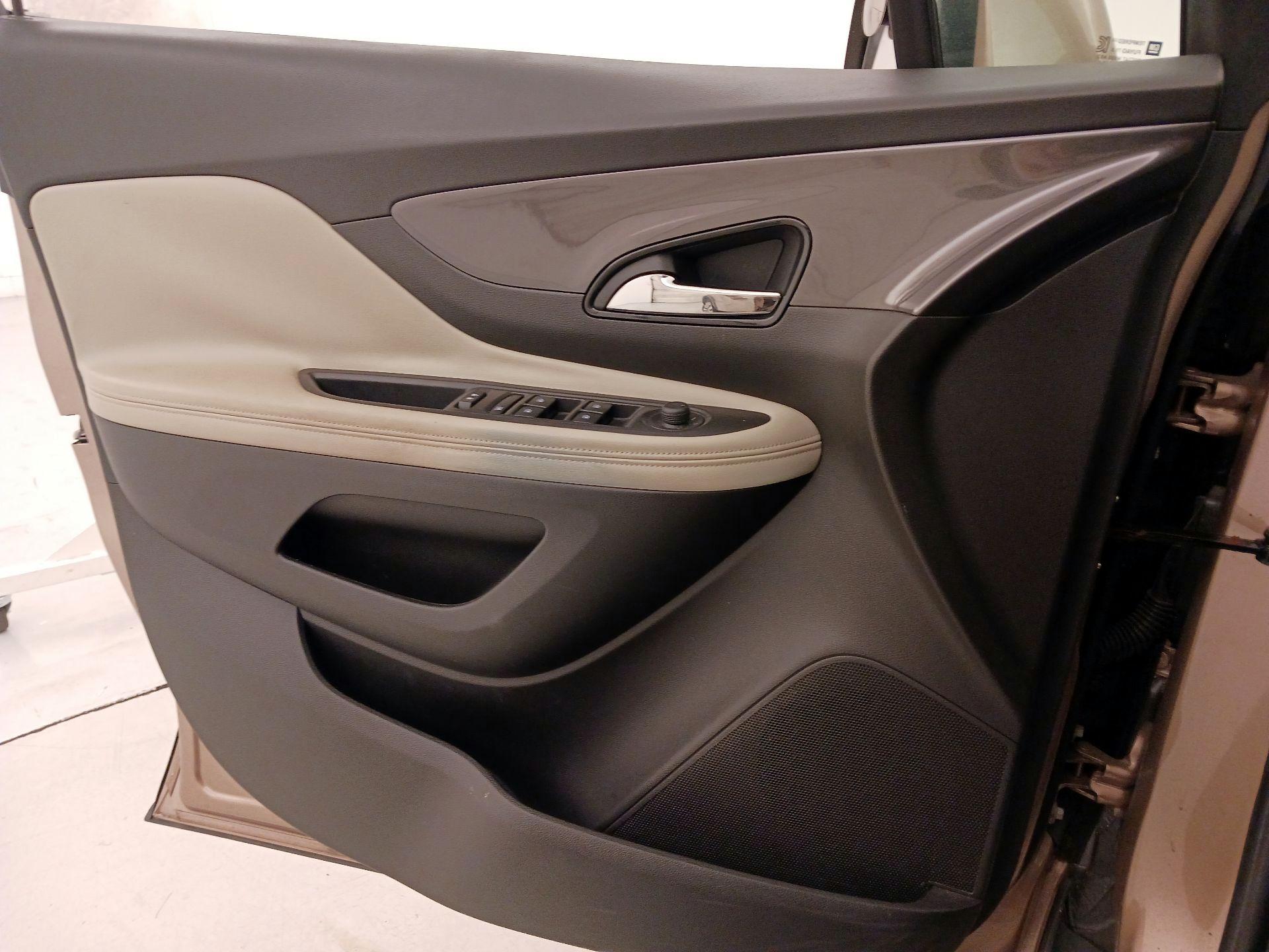 Thumbnail: 2019 Buick Encore - 12