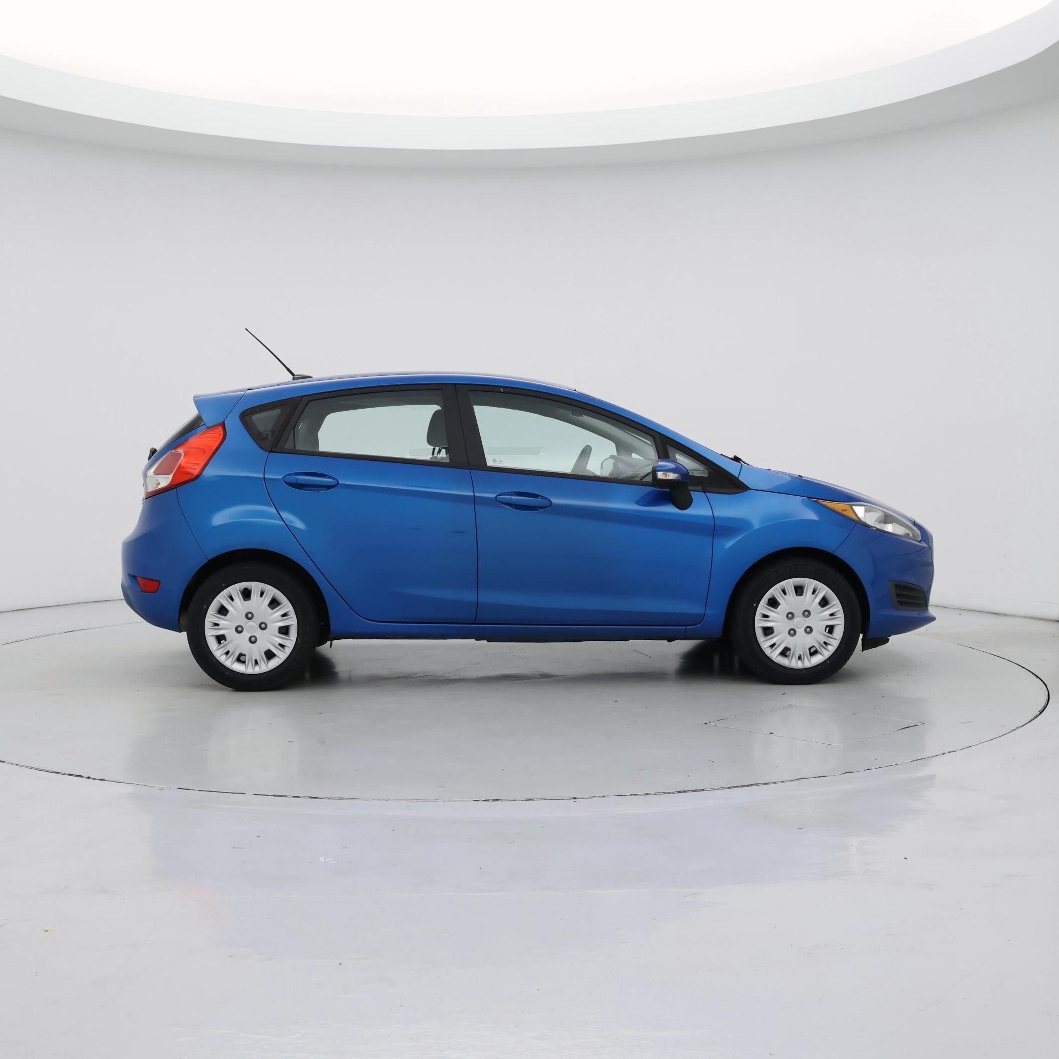 Thumbnail: 2016 Ford Fiesta - 7