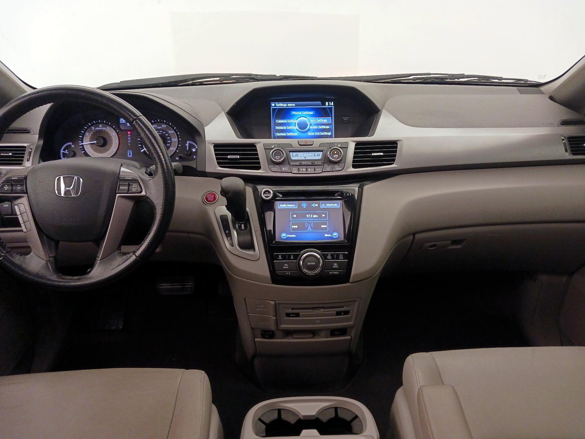 Thumbnail: 2015 Honda Odyssey - 9